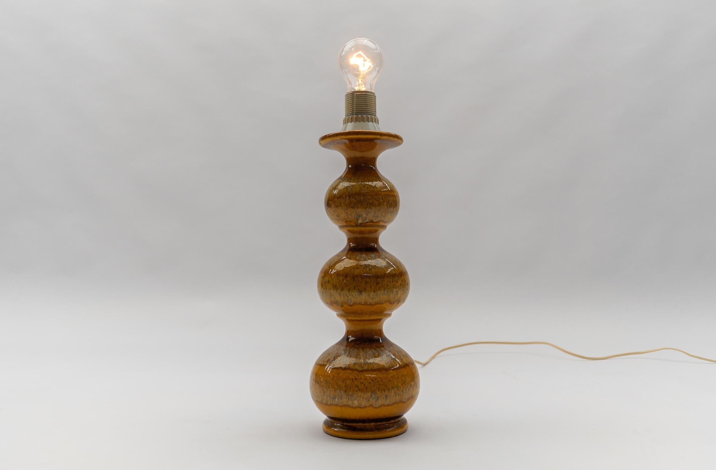 Milieu du XXe siècle Très rare base de lampe de bureau Kaiser Leuchten, Allemagne, années 1960 --- en vente