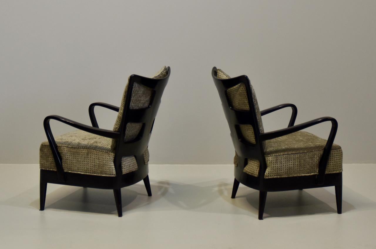 Seltenes Paar Sessel aus Nussbaumholz, ebonisiert, Auflage Arredamento Borsani, Varedo im Zustand „Hervorragend“ im Angebot in Rovereta, SM