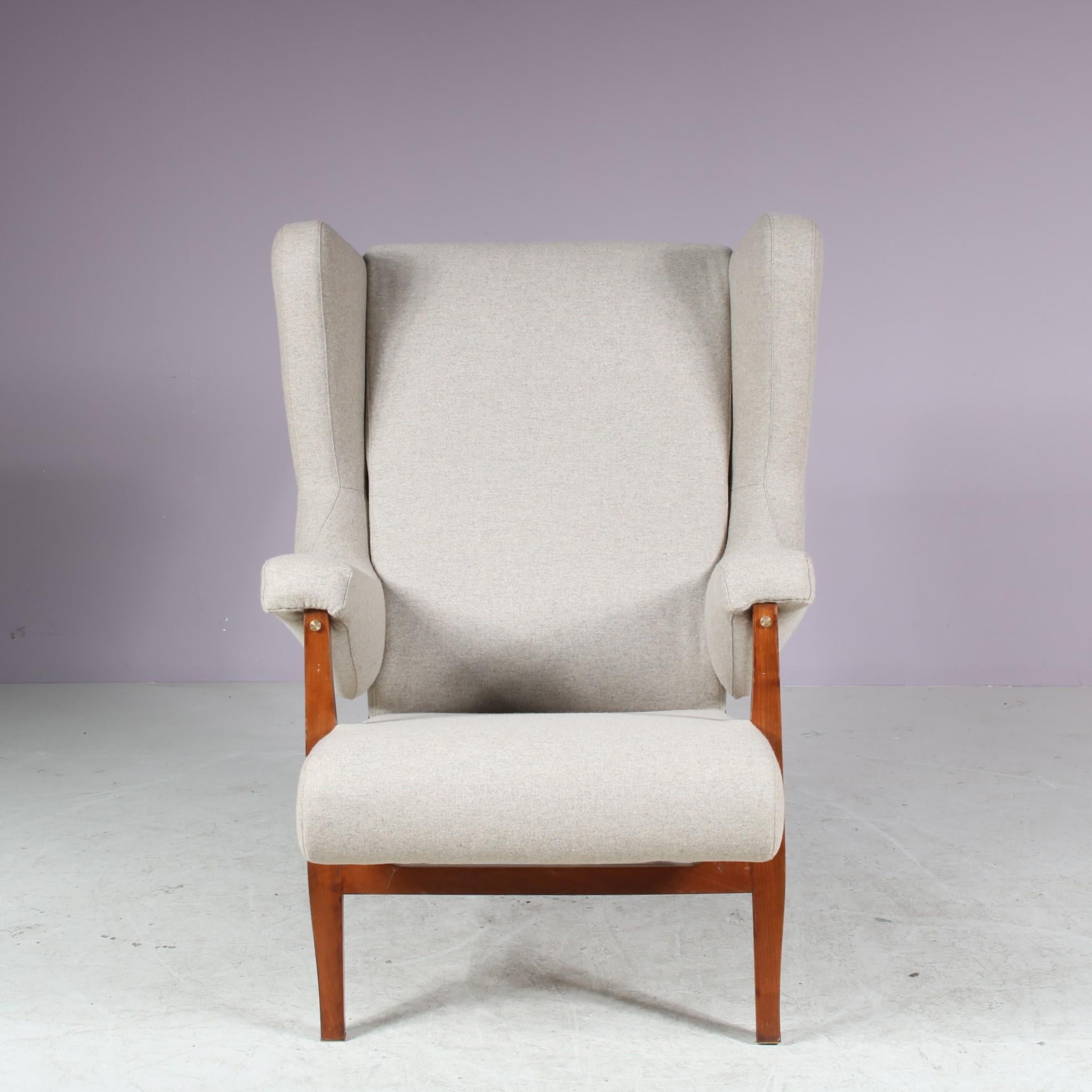Very Rare Pair of Early “Fiorenza” Chairs by Franco Albini for Arflex, Italy 195 For Sale 7