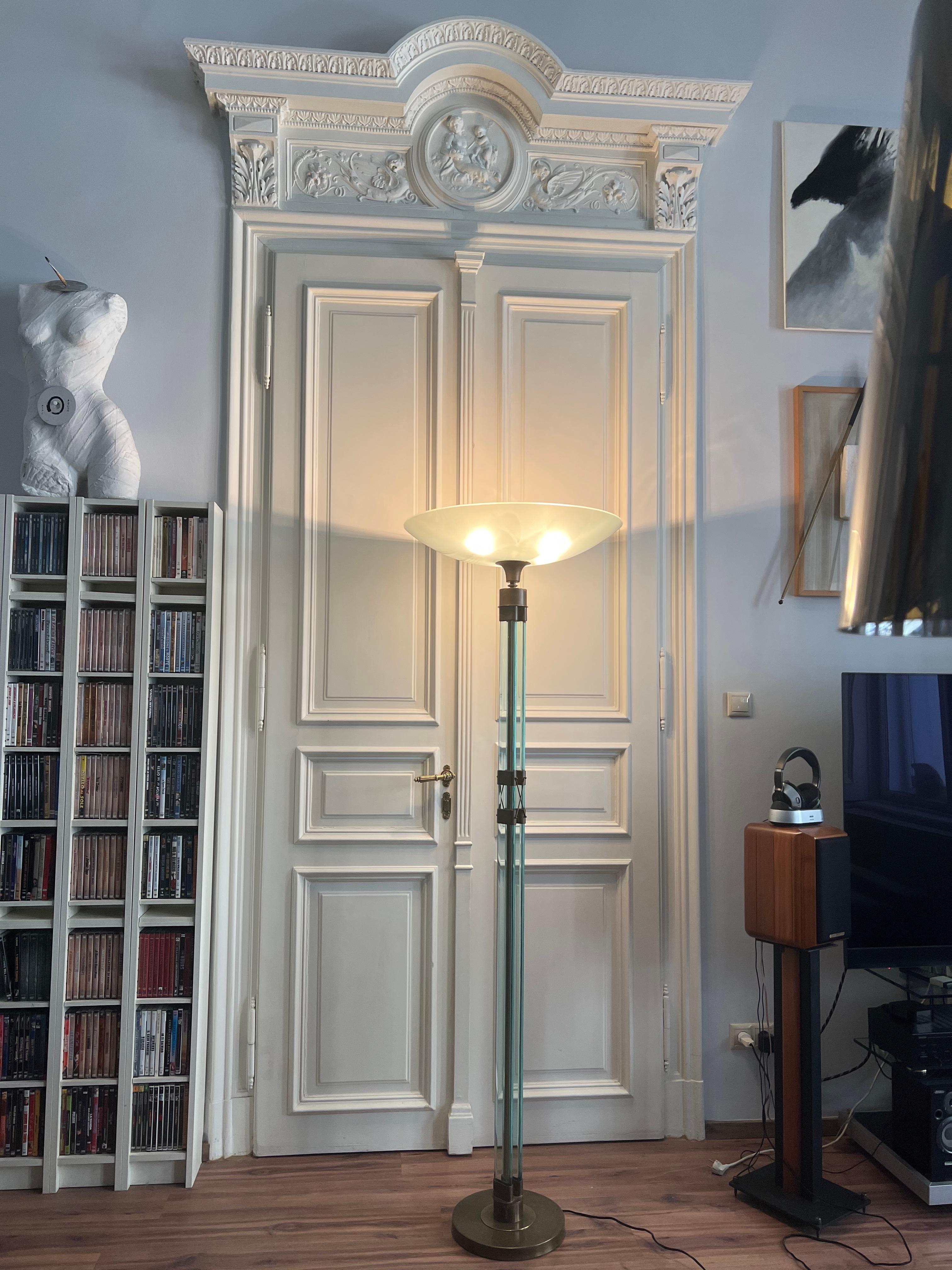 Very Rare Pair of Floor Lamps Fontana Arte, 1940 For Sale 6