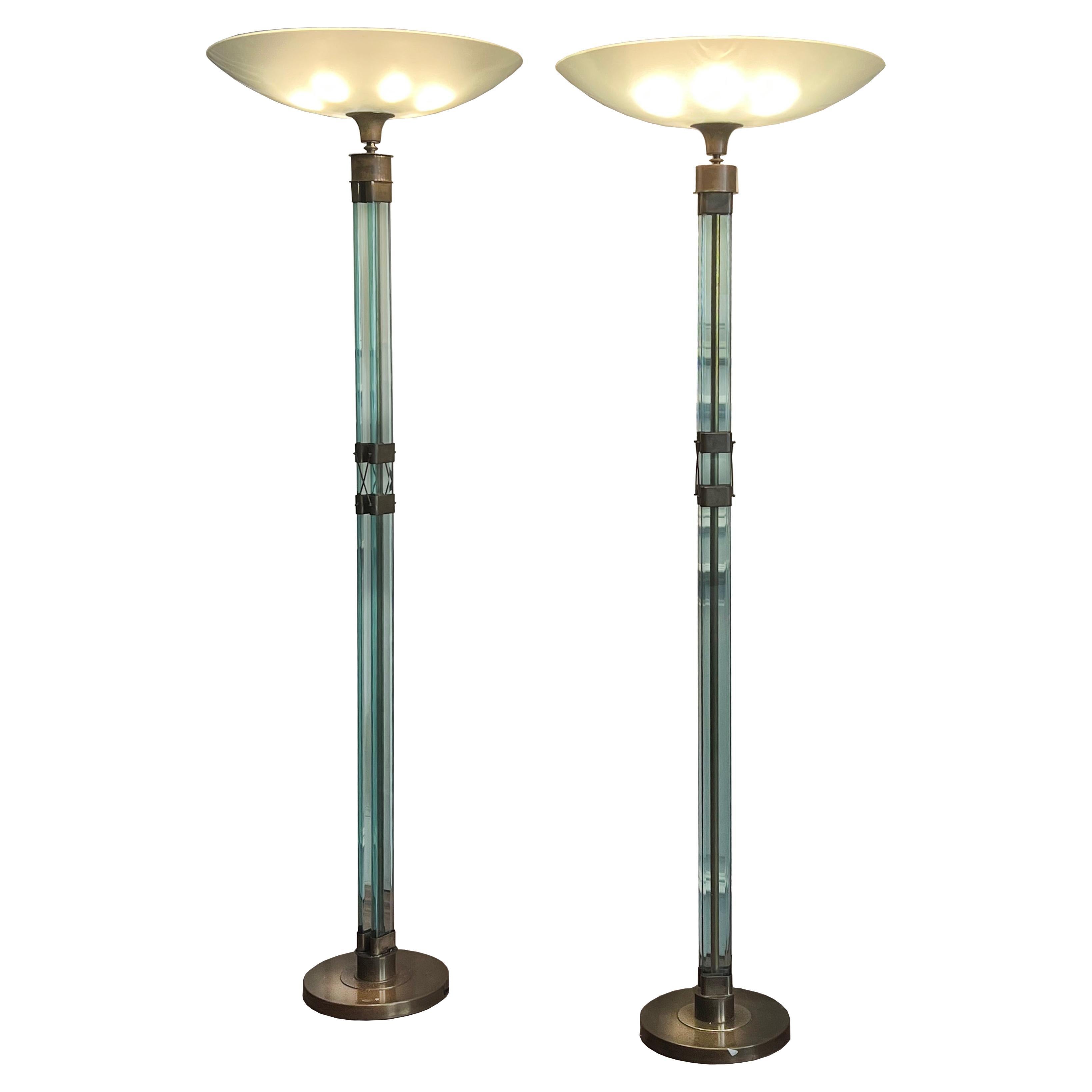 Very Rare Pair of Floor Lamps Fontana Arte, 1940 For Sale