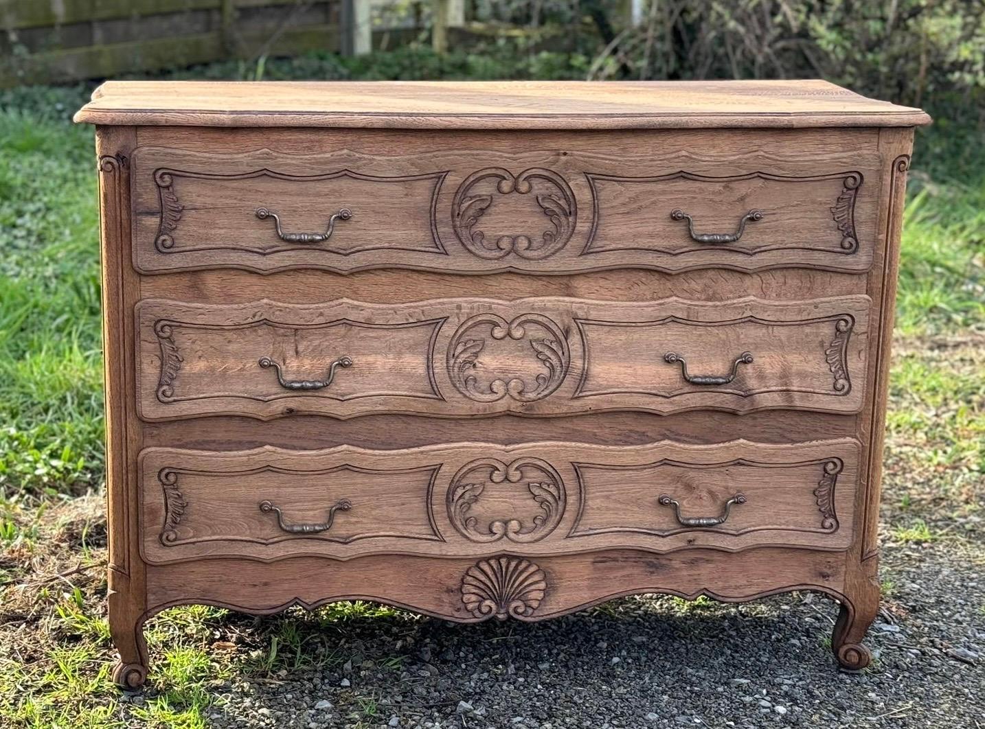 Very Rare Pair of French Bleached Oak Chests of Drawers For Sale 1