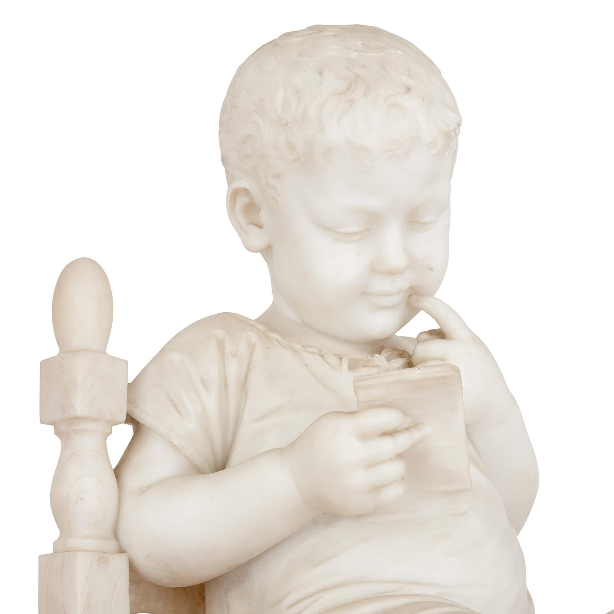 Rarísima pareja de esculturas de mármol de niños sentados de Cesare Lapini Mármol en venta