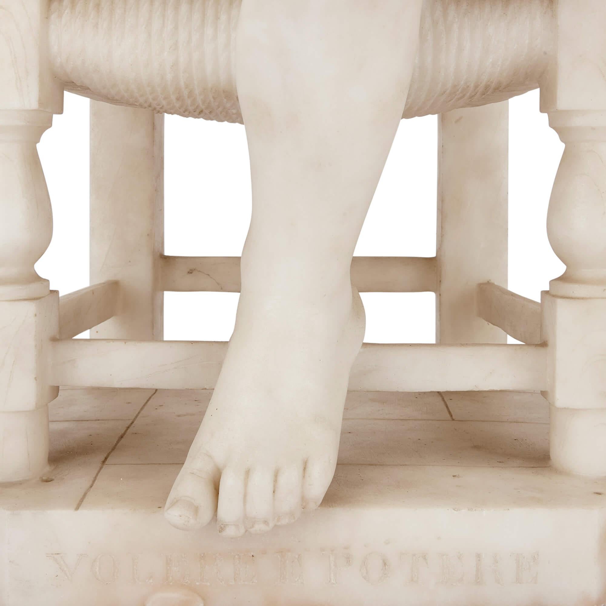 Paire très rare de sculptures en marbre représentant des enfants assis par Cesare Lapini en vente 1