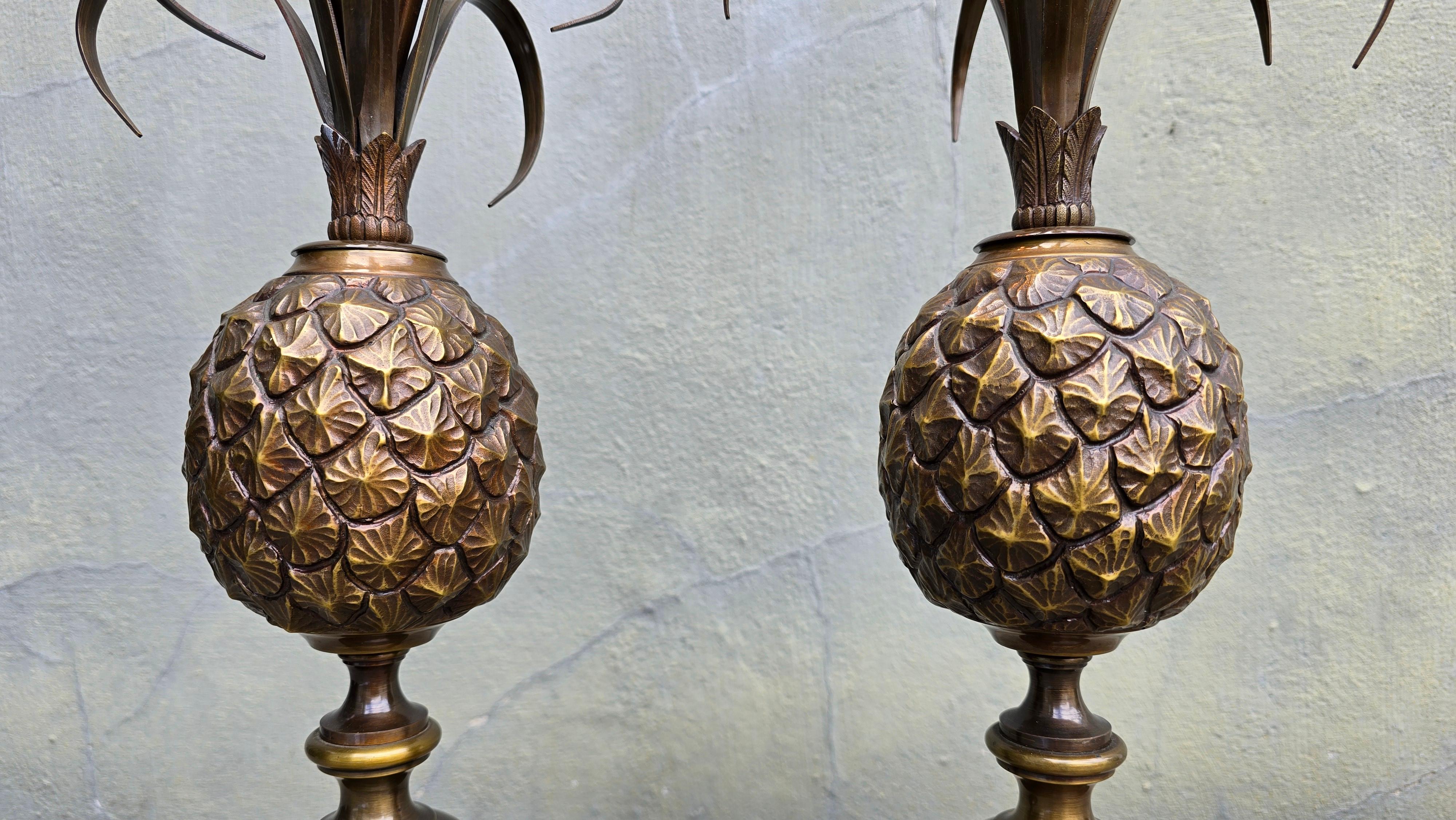 XX secolo Rarissima coppia di lampade da tavolo ad ananas di Charles Charles & Fils in vendita