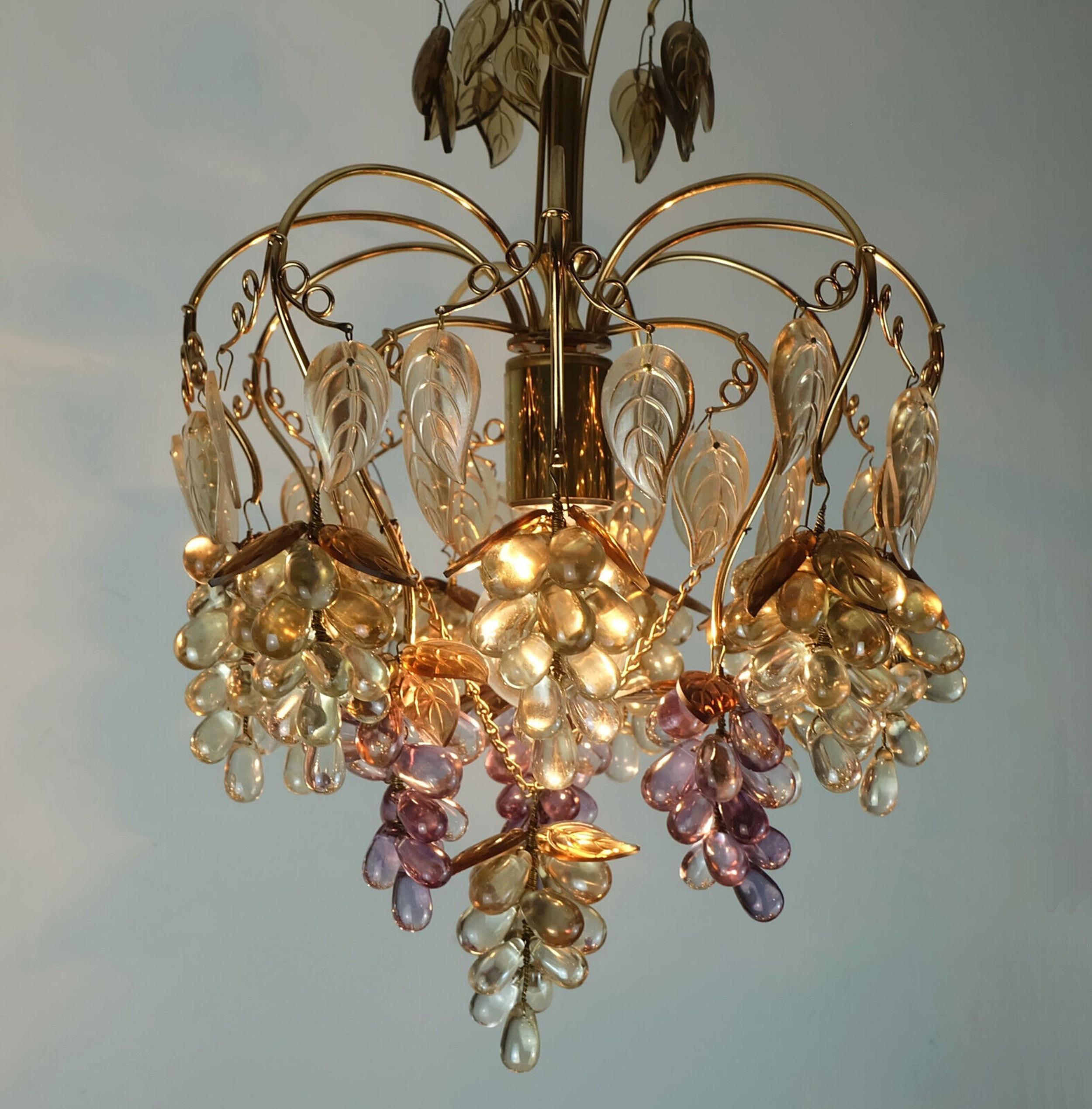 very rare palwa CHANDELIER 1970s crystal glass and gilted brass grapes and leave For Sale 5