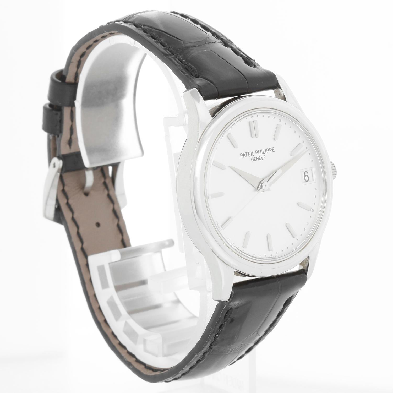 Very Rare Patek Philippe Calatrava Platinum Ref 3998 P Men's Watch In Excellent Condition For Sale In Dallas, TX