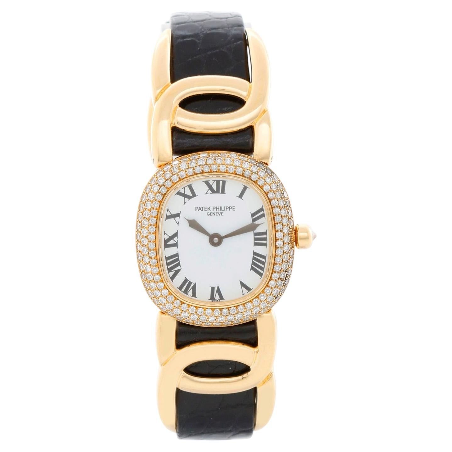 Montre Patek Philippe « Ellipse » en or jaune, très rare, réf. 4831