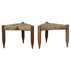 Rarísimo Pierre Jeanneret PJ-SI-66-A Taburete de tres patas