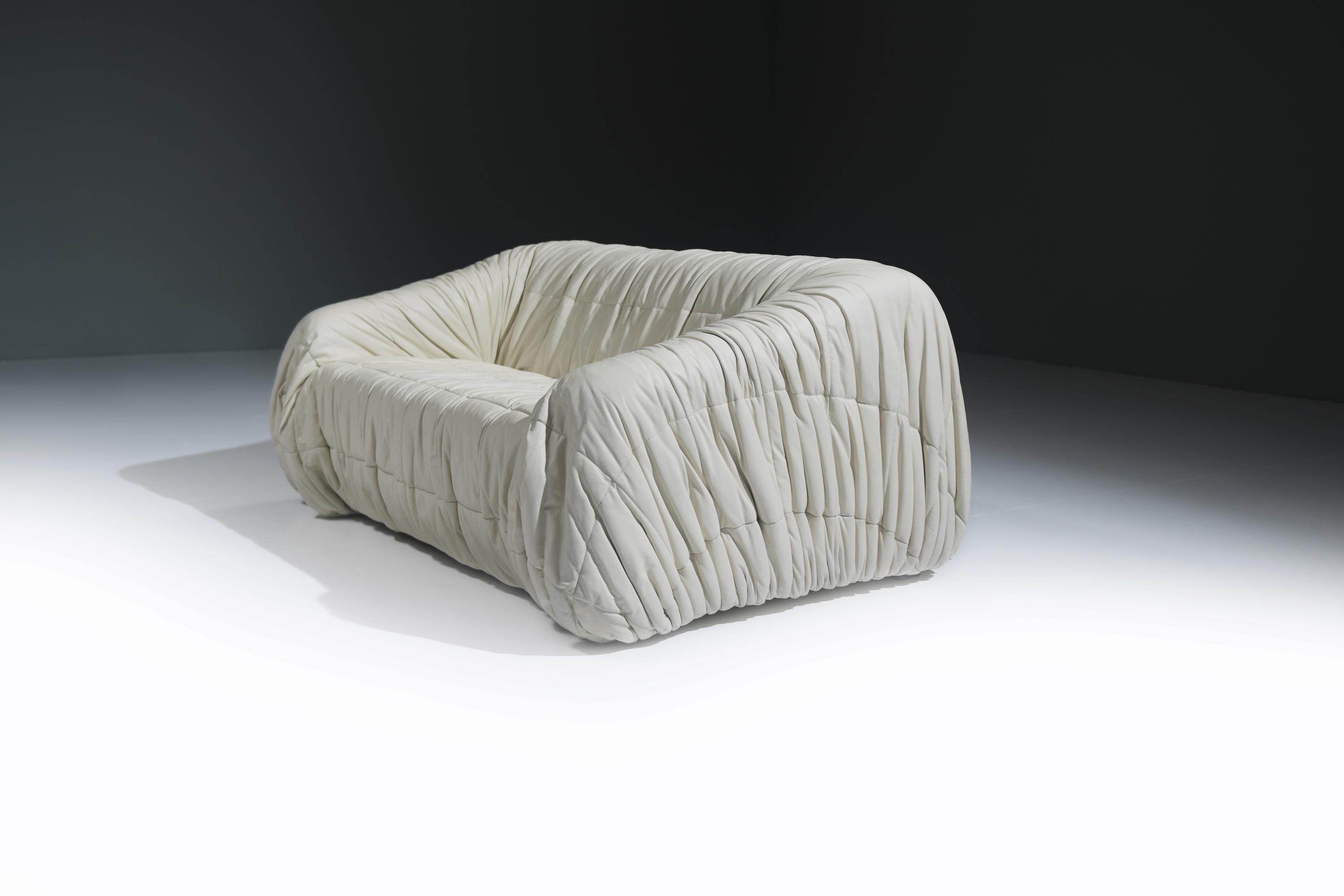 Cuir Très rare canapé en cuir Piumino par De Pas D'urbino et Lomazzi pour Dall'Oca Italie en vente