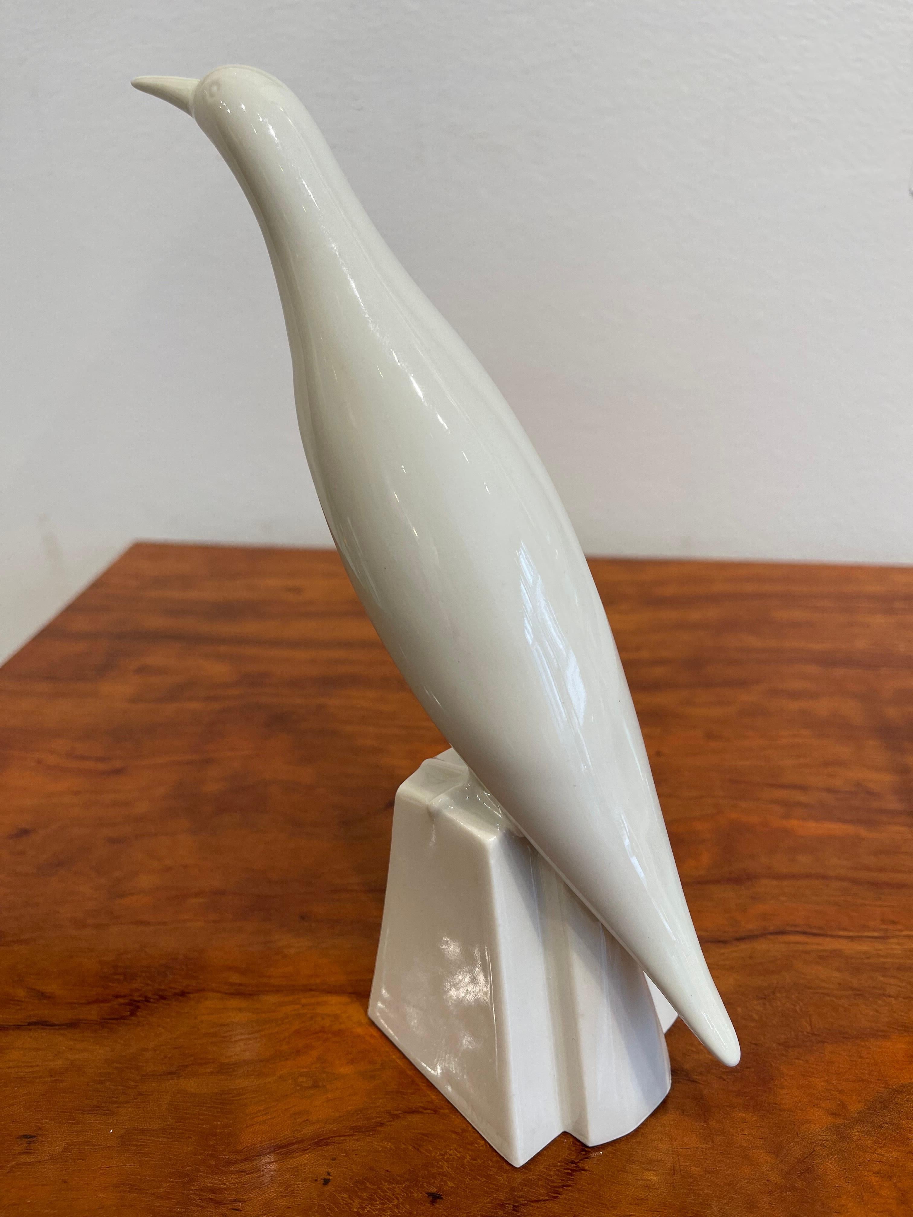 Very Rare Porcelain Bird by Jacques Adnet, Art Deco, France, circa 1930 For Sale 5