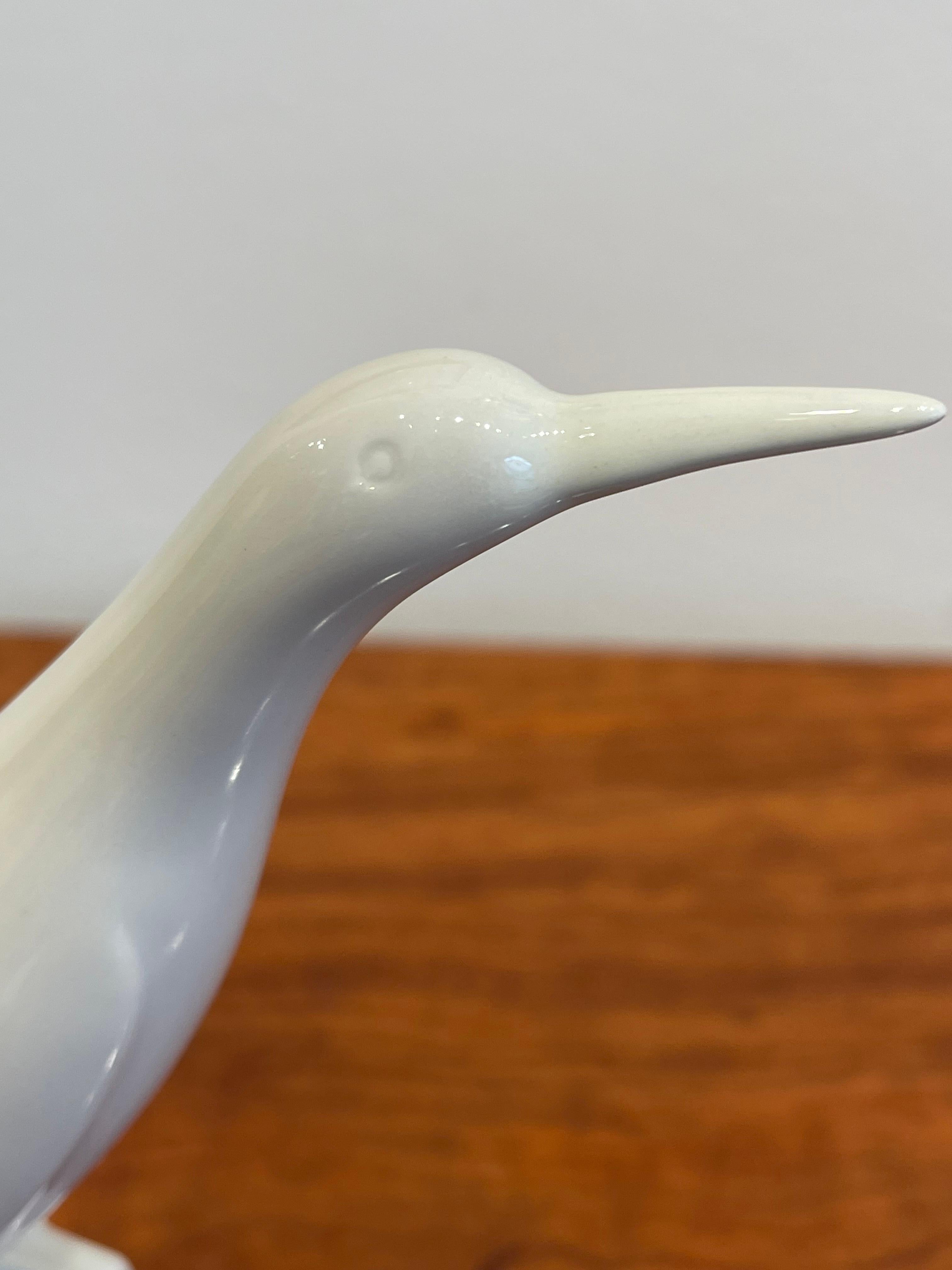 Very Rare Porcelain Bird by Jacques Adnet, Art Deco, France, circa 1930 In Excellent Condition In Paris, FR