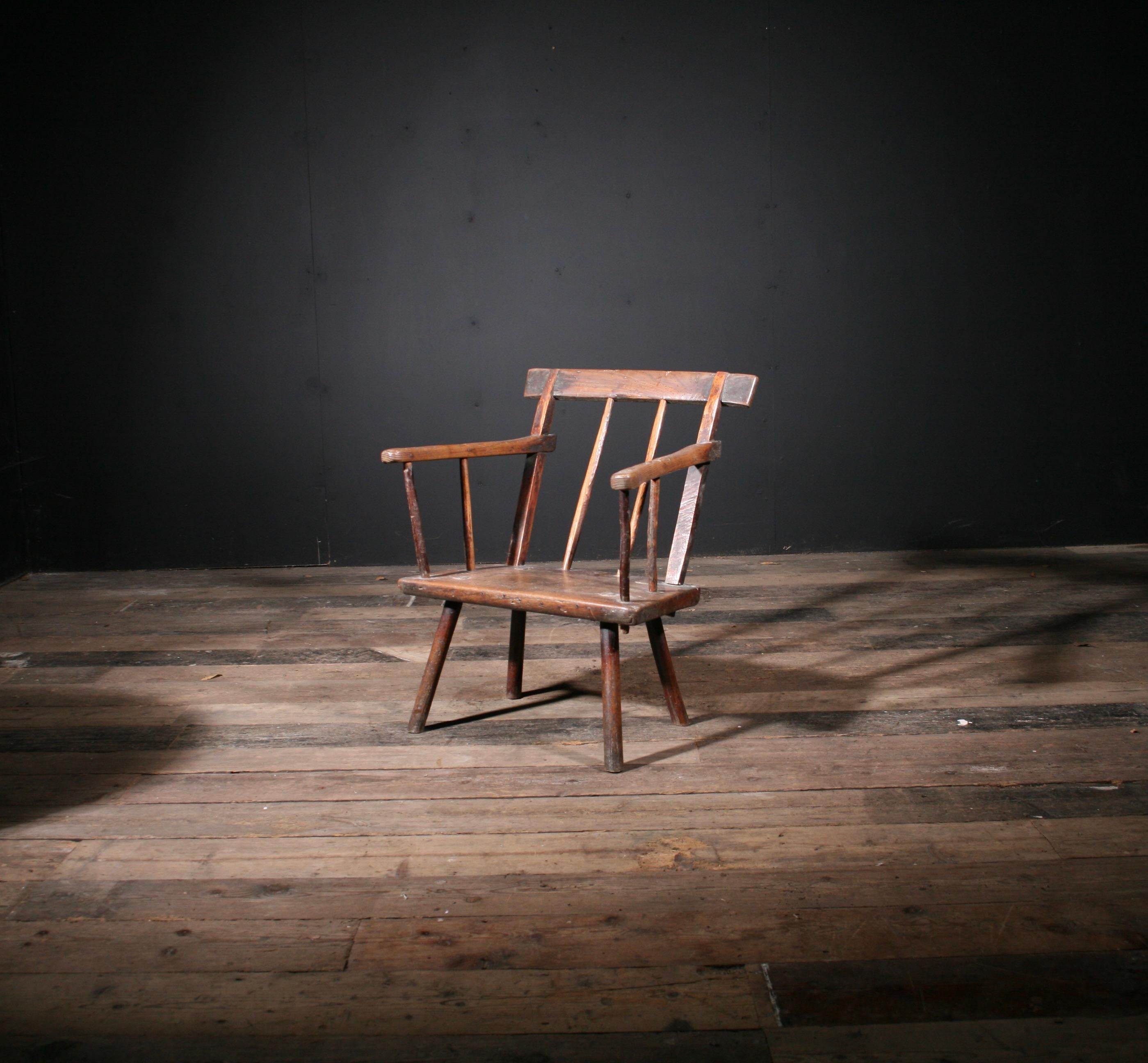 Milieu du XIXe siècle Très rare chaise de haie primitive irlandaise en vente