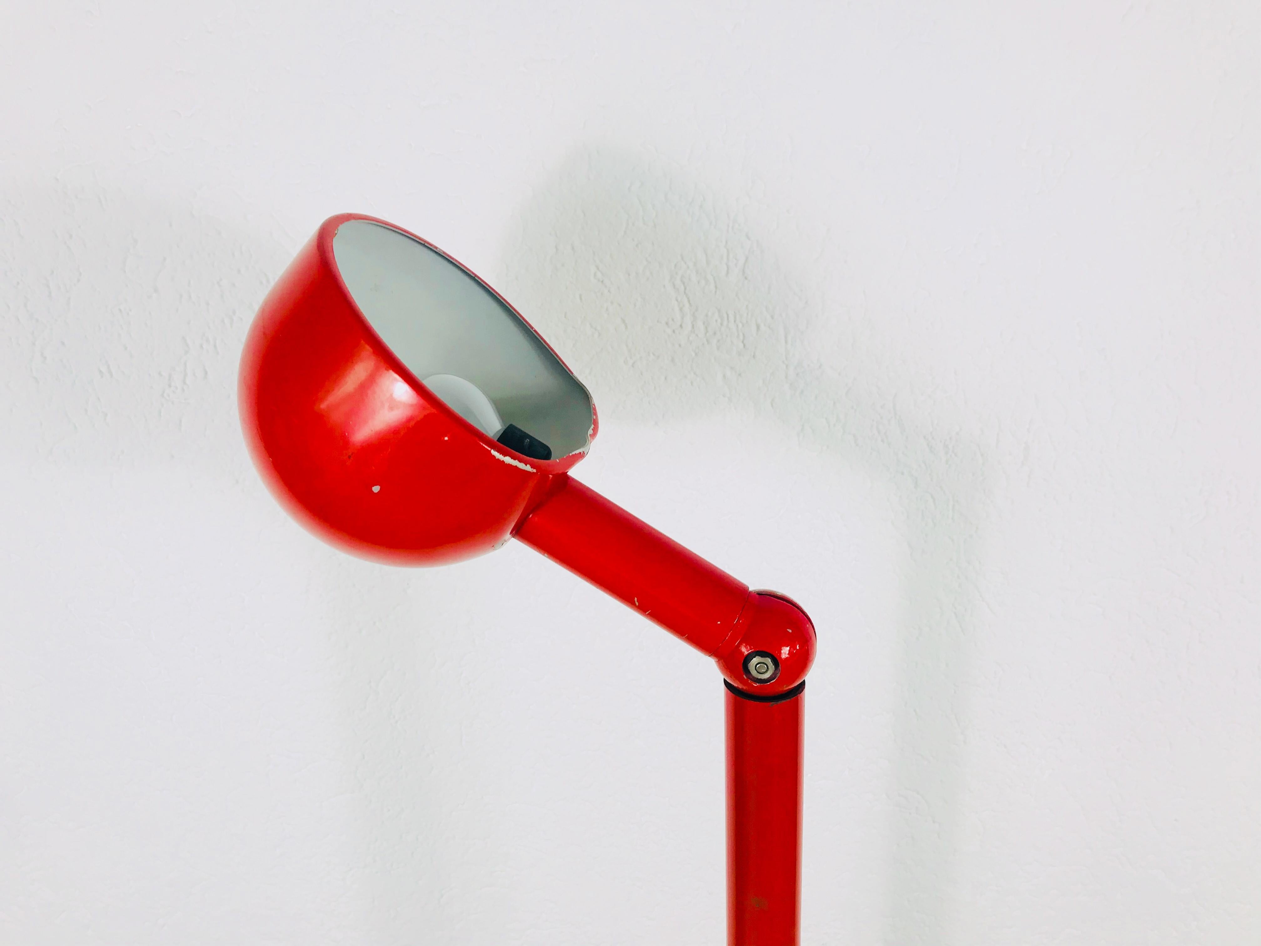 Very Rare Red Metal Floor Lamp by Stilnovo, Italy, 1960s 5