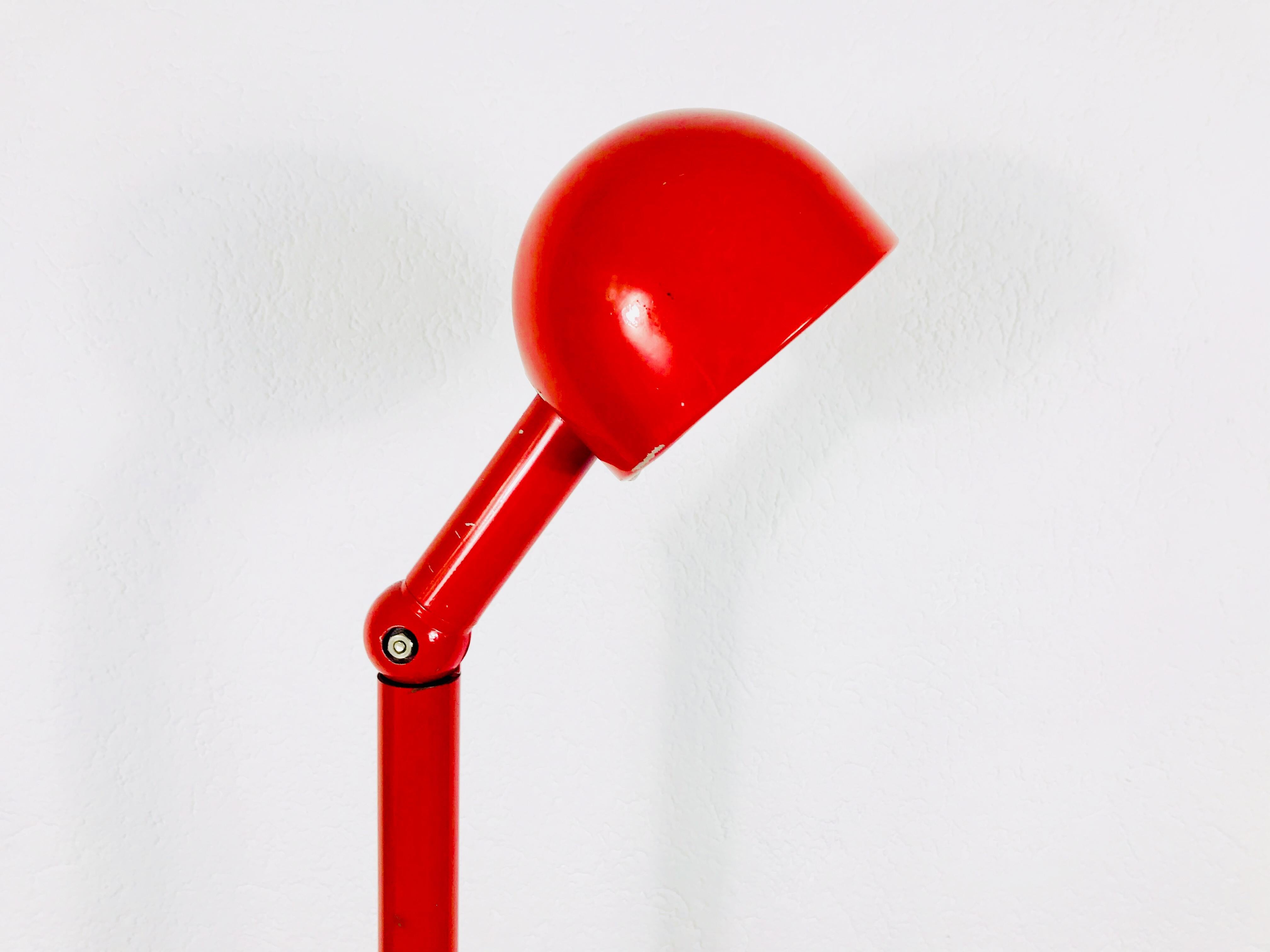 Very Rare Red Metal Floor Lamp by Stilnovo, Italy, 1960s 6