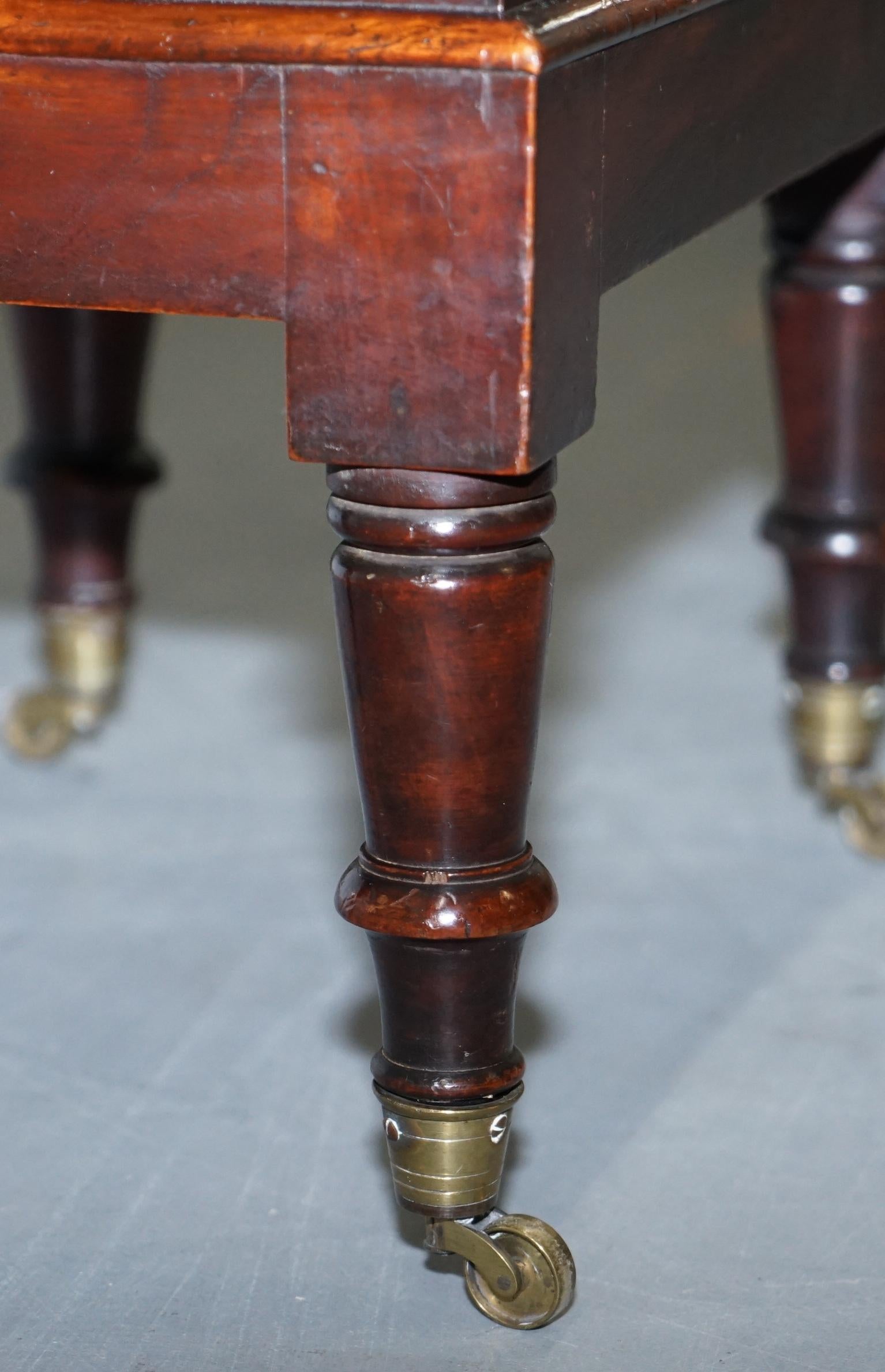 Very Rare Regency Hardwood Cellarette of Sarcophagus Form Raised on Turned Legs For Sale 1