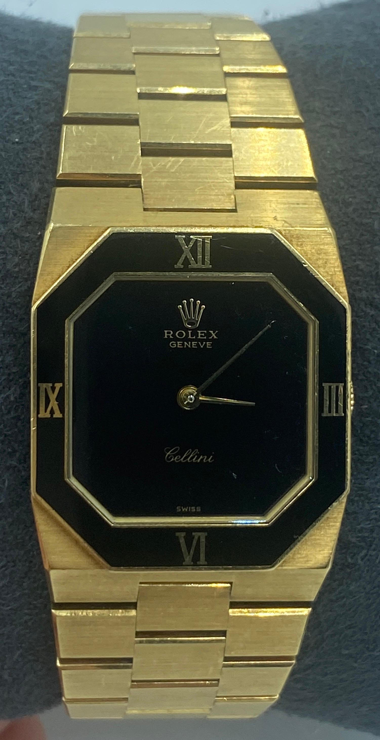 This is an extremely rare and highly collectible Rolex Cellini watch from circa 1980. This reference 4354 is incredibly rare. It is a variation of the more common reference 4350, presumably to reflect the special variant on this watch of the black,
