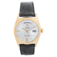 Rarísimo reloj Rolex President Day-Date para hombre de oro amarillo de 18 quilates 1811