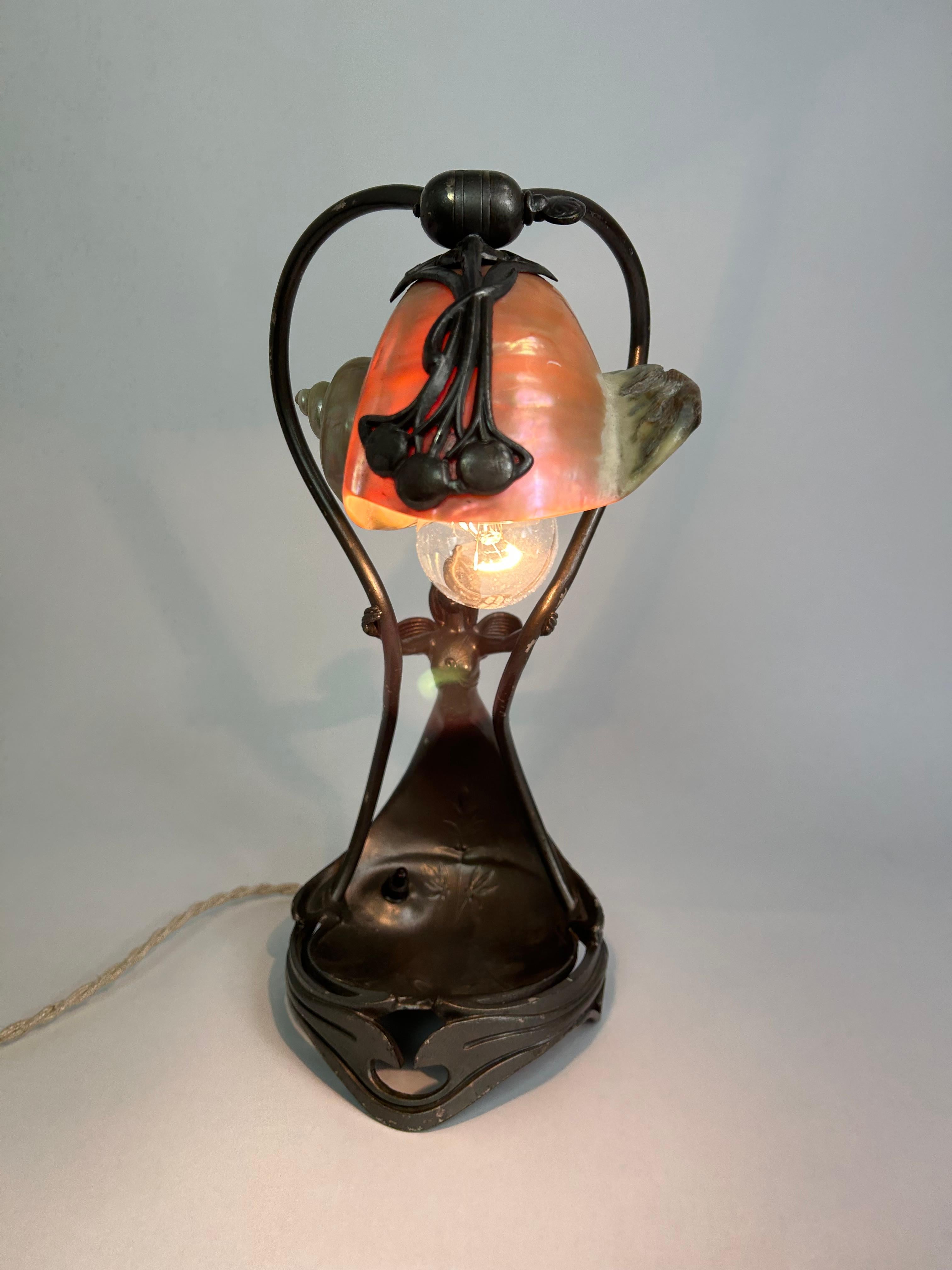 Early 20th Century Very rare secession desk lamp Lady holding a shell atr. Gustav Gurschner
