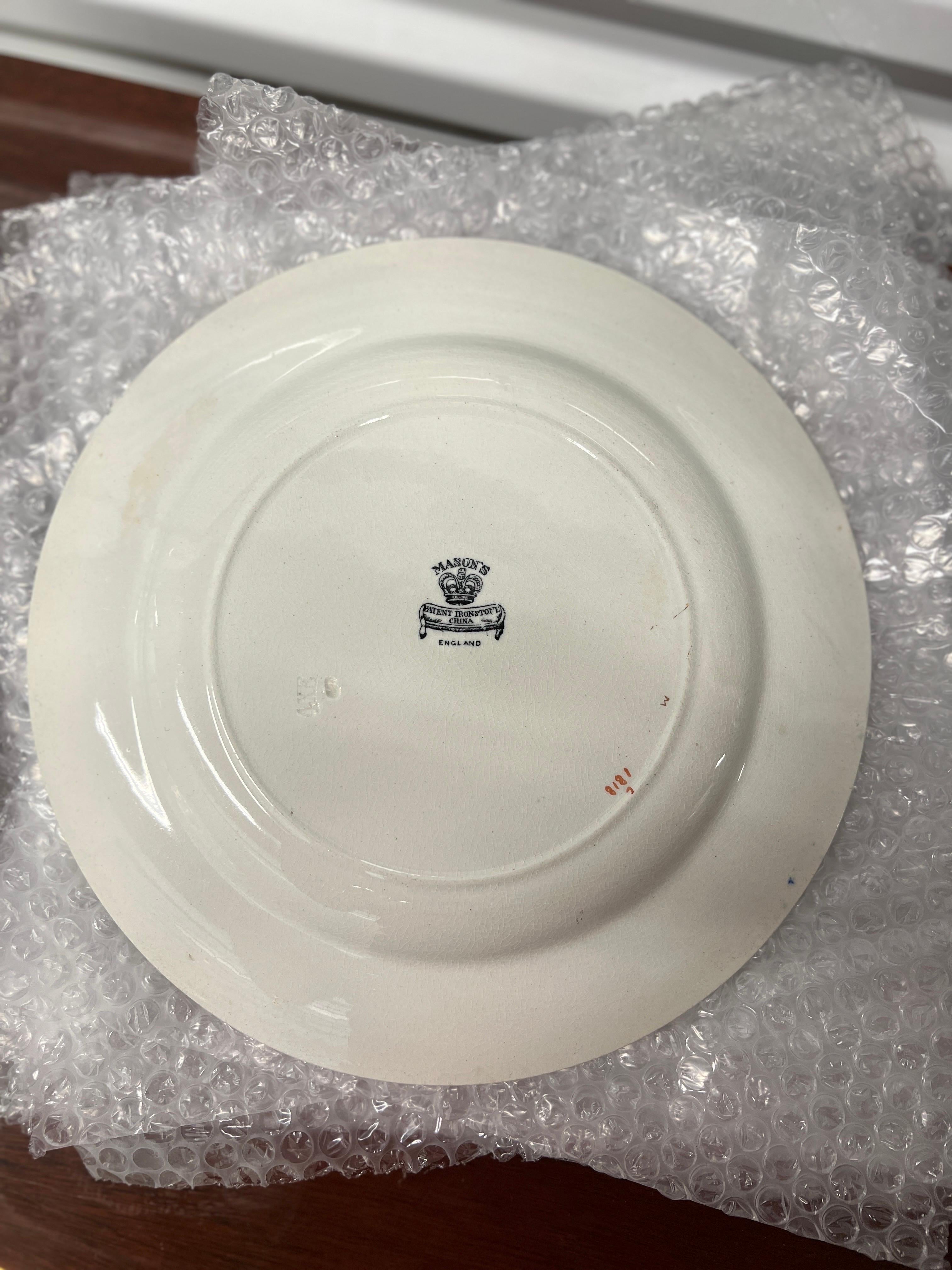 Porcelain Very Rare, Set of 8 Mason's Ironstone Fan Pattern Chinoiserie Dinner Plates  For Sale