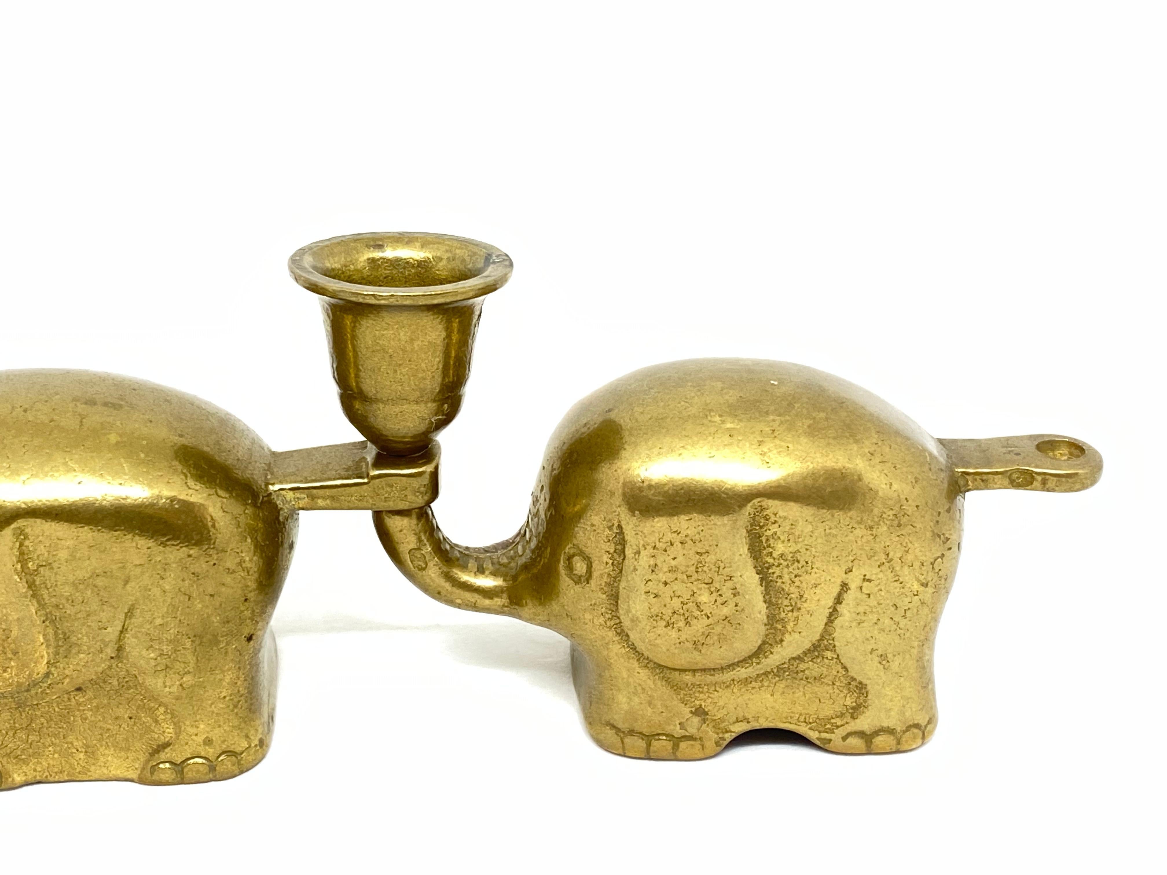 Very Rare Set of Five Art Deco Brass Candlesticks Candleholders Elephant Herd In Good Condition In Nuernberg, DE
