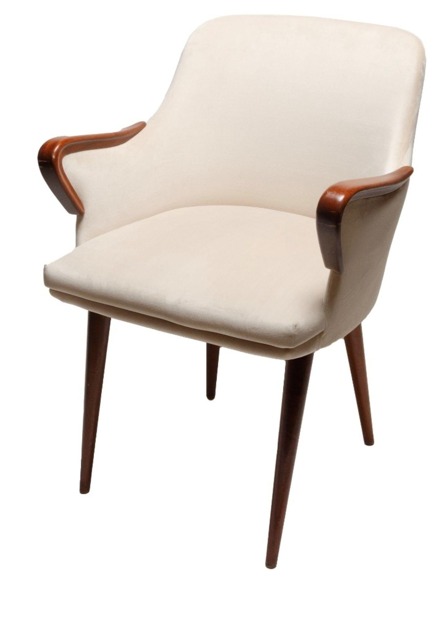 Mid-Century Modern Très rare Ensemble de six fauteuils Osvaldo Borsani mod. P38 en vente