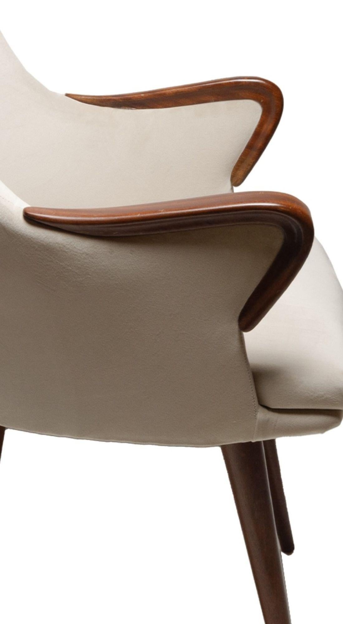 italien Très rare Ensemble de six fauteuils Osvaldo Borsani mod. P38 en vente