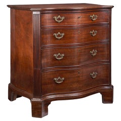 Very Rare Small Chippendale Period Mid-18th Century Mahogany Serpentine Chest