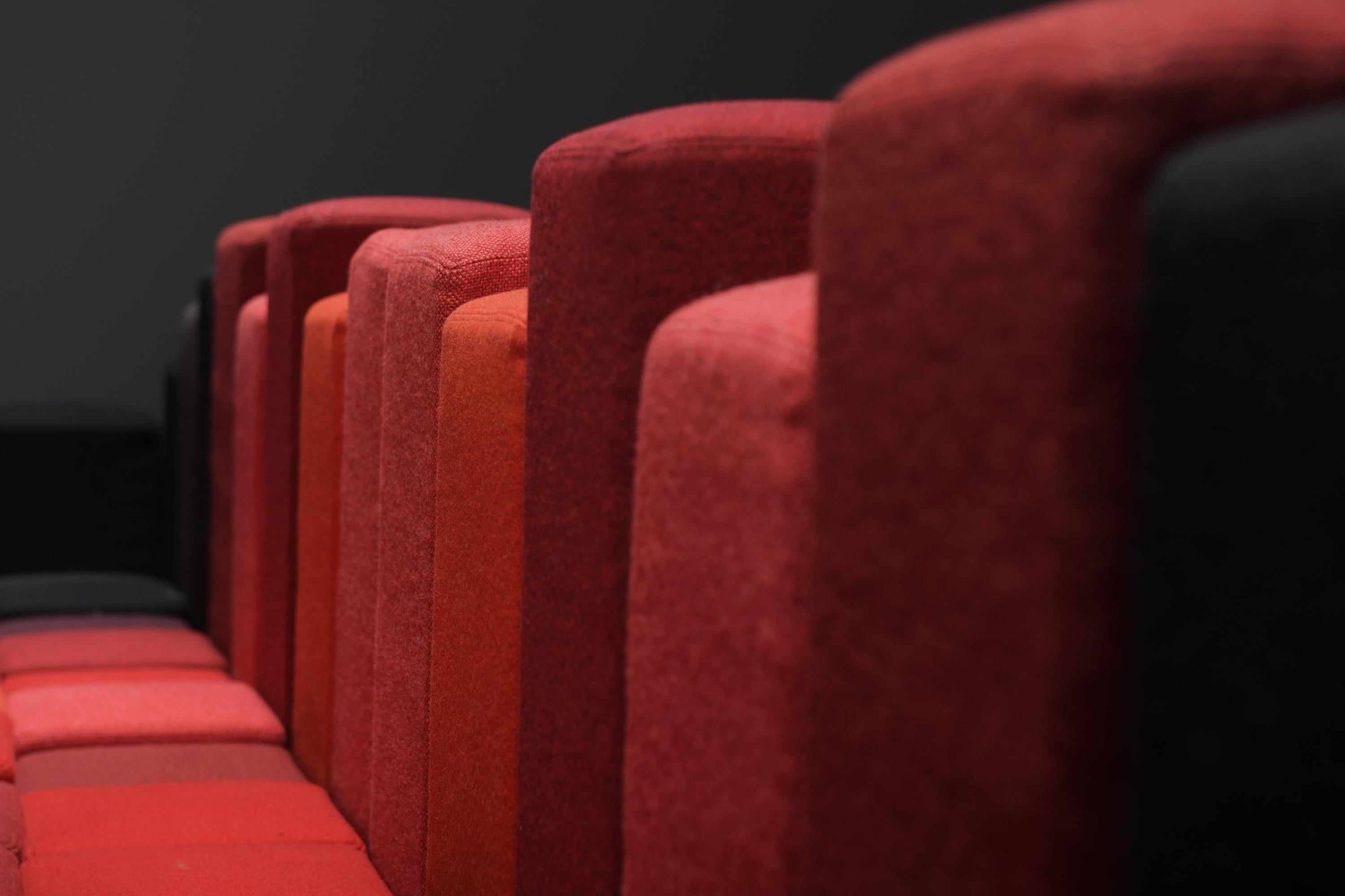 Rarissimo, splendido e coloratissimo Divano italiano Do-Lo-Rez di Ron Arad per Moroso in vendita 1