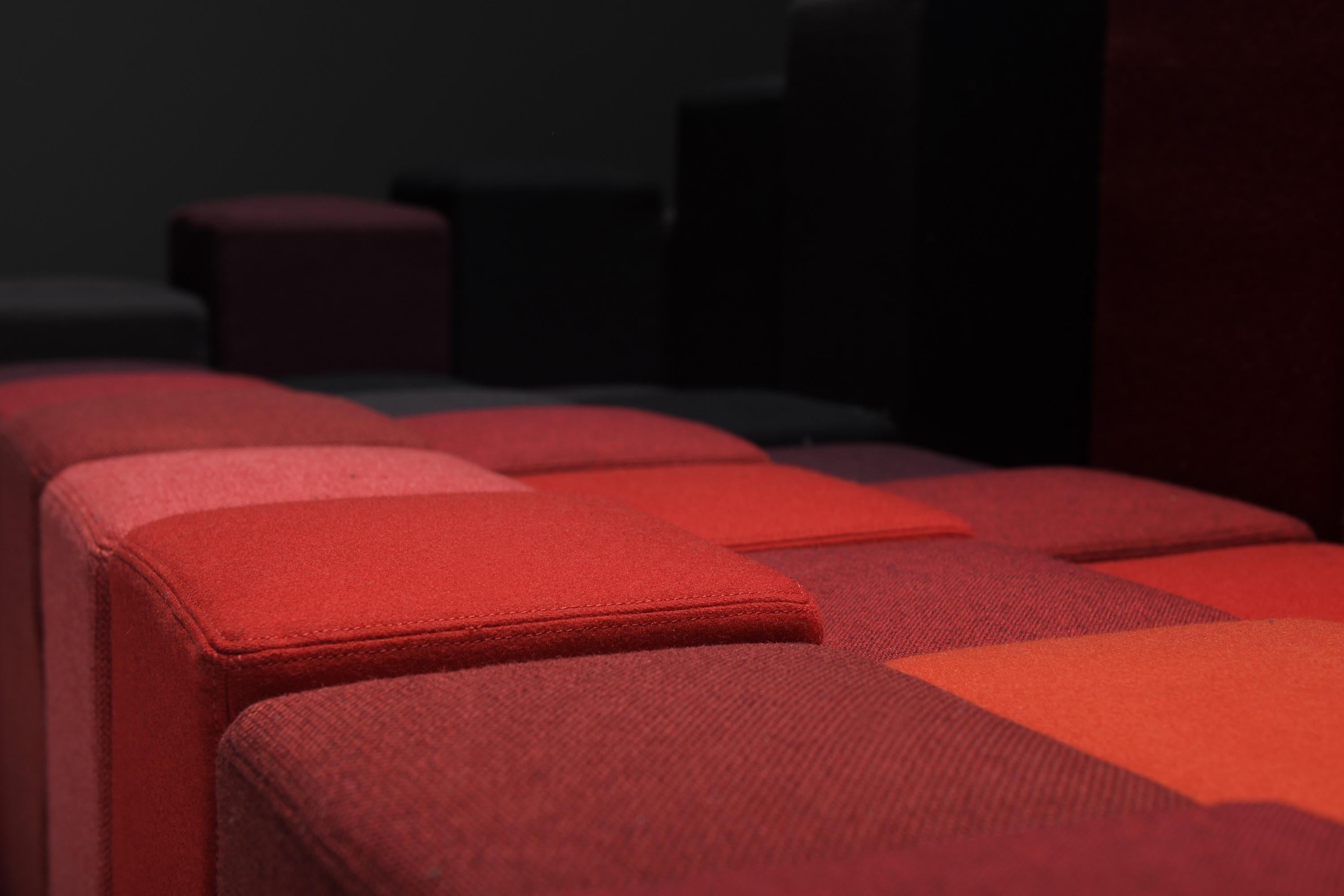 Rarissimo, splendido e coloratissimo Divano italiano Do-Lo-Rez di Ron Arad per Moroso in vendita 2