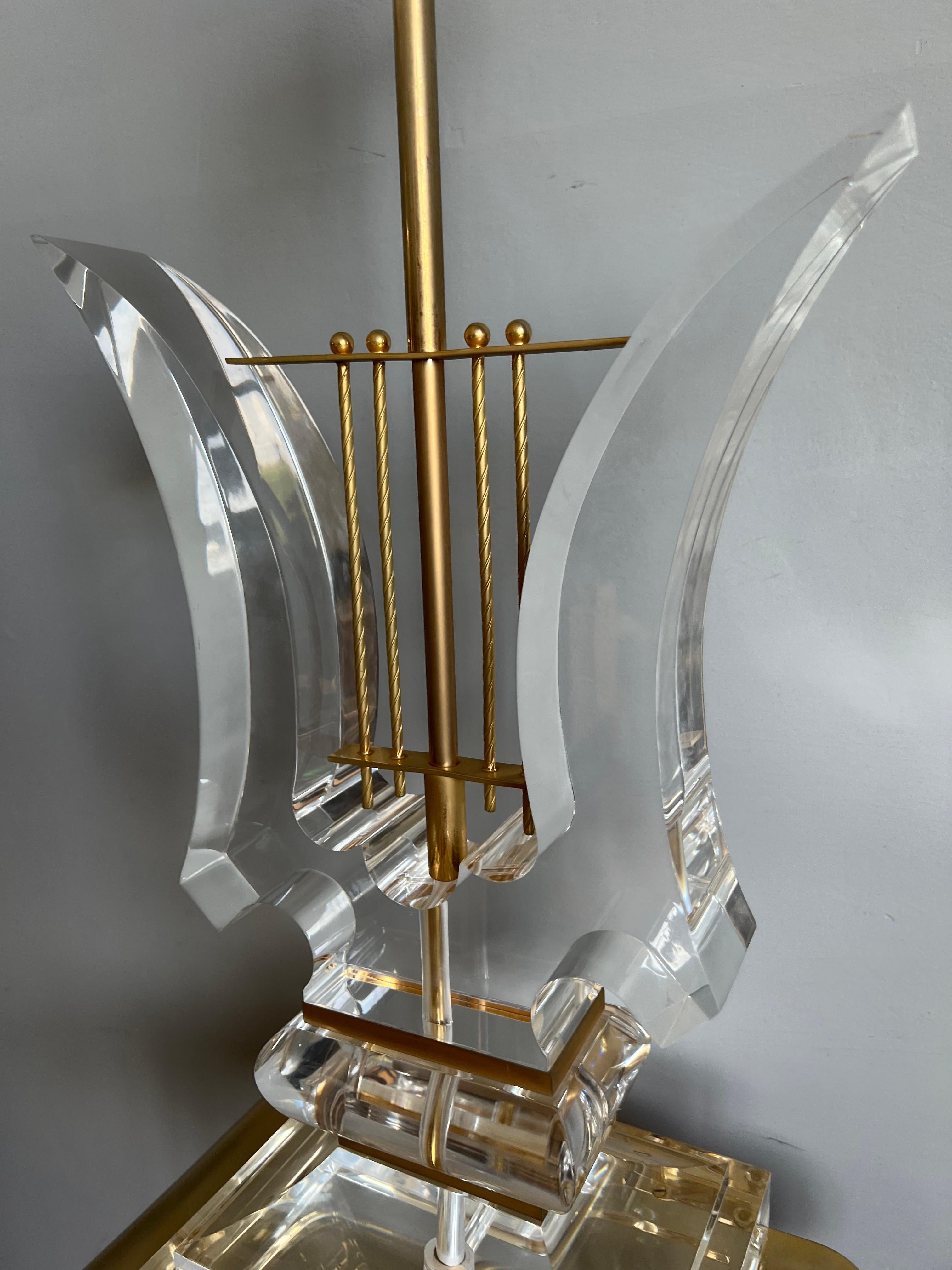  Rare & Stunning Mid Century Modern Lucite and Brass Pedestal Floor Lamp / Light For Sale 6