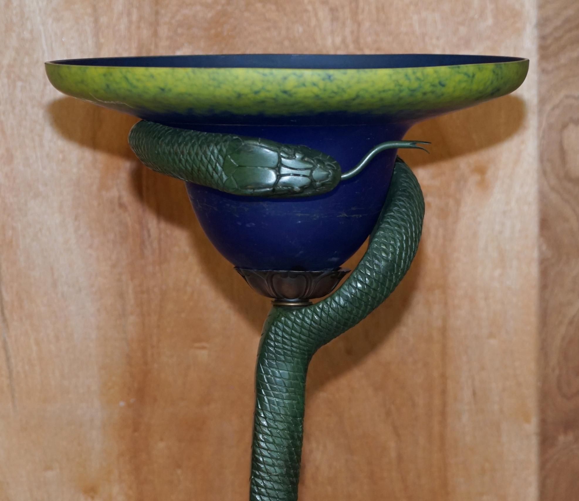 20th Century Very Rare Stunning Vintage Bronzed Snake Floor Standing Lamp After Edgar Brandt For Sale