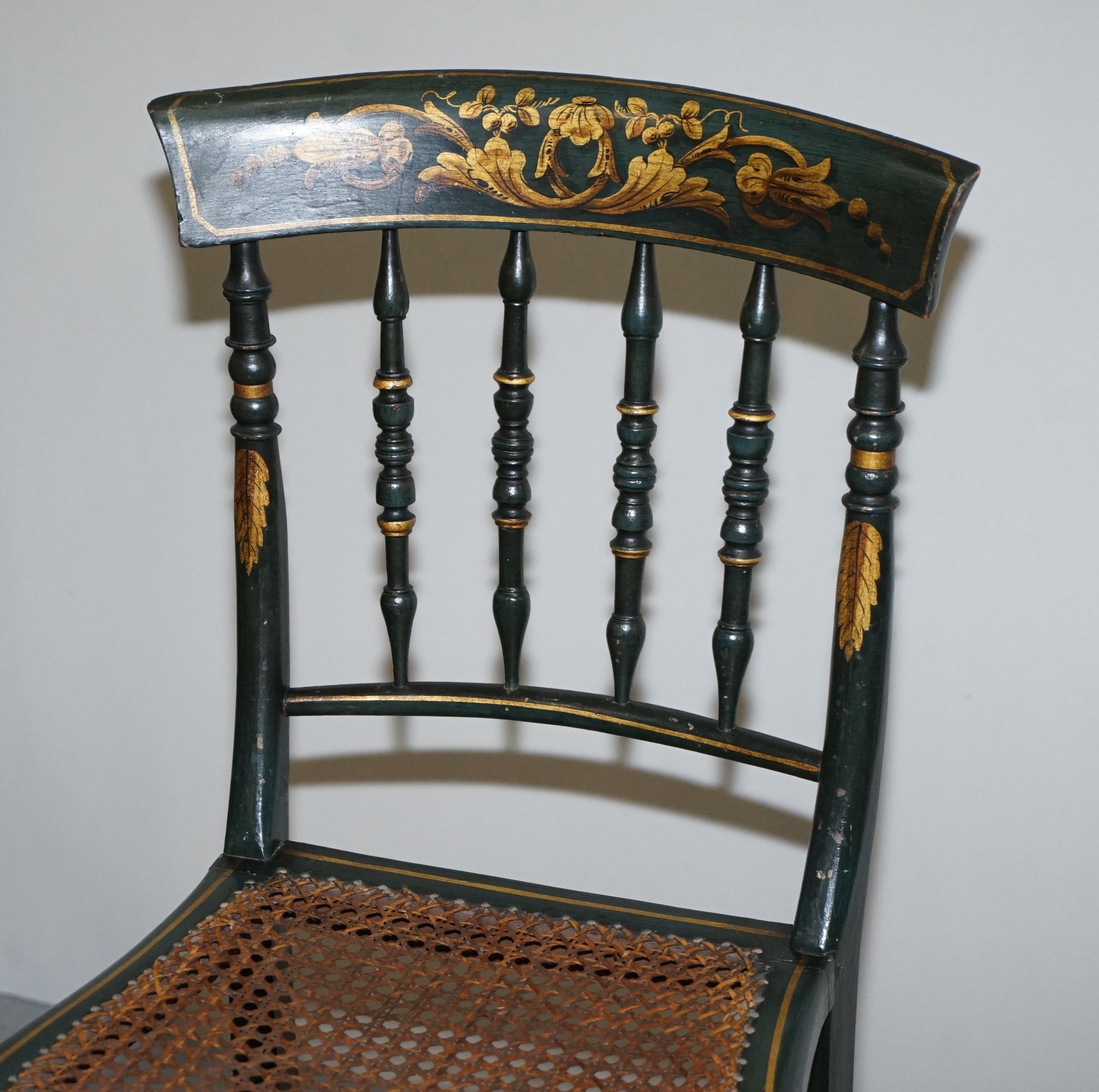 English Very Rare Suite of Four Regency circa 1815 Hand Painted Bergere Rattan Chairs 4 For Sale