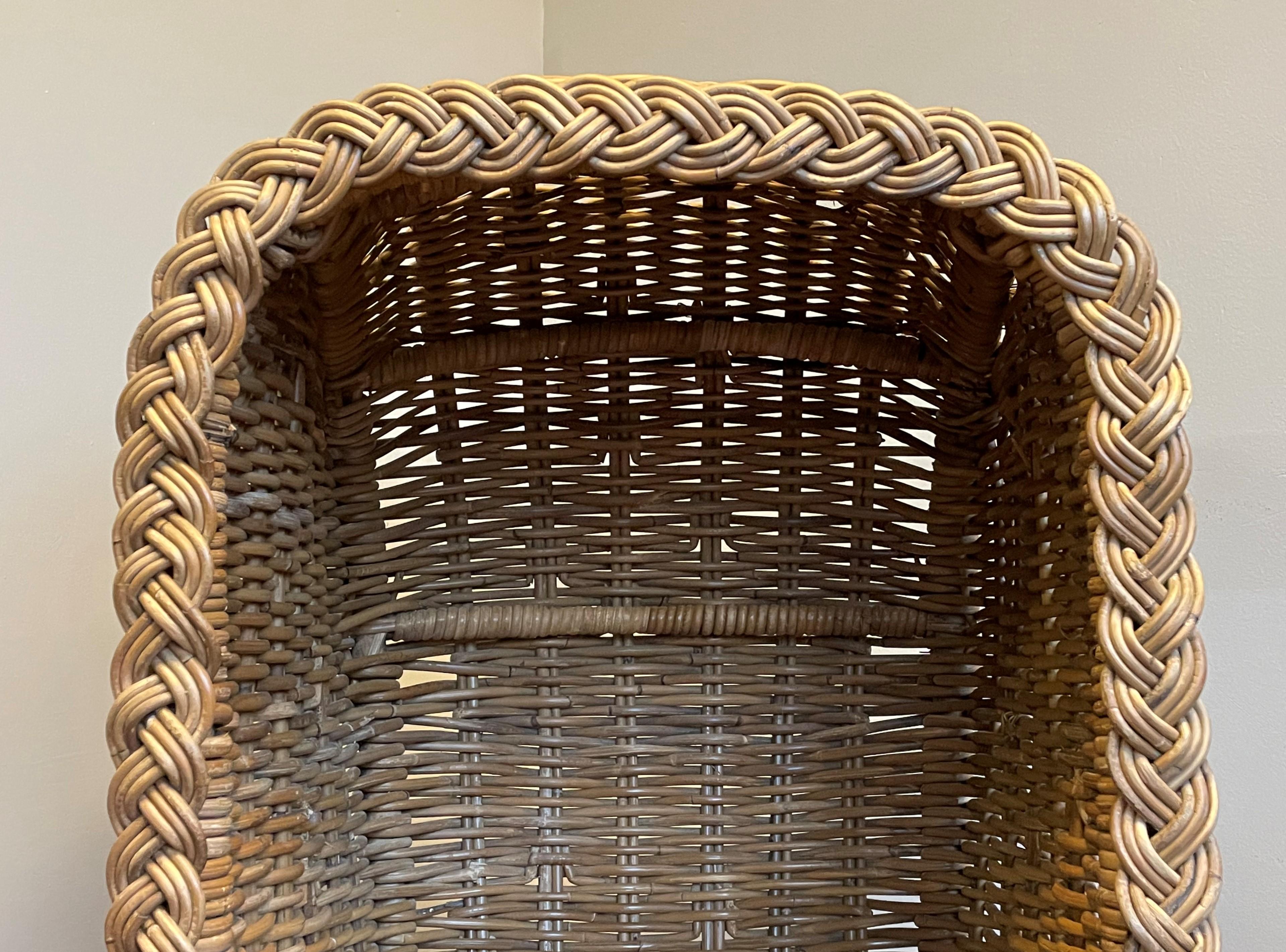 Very Rare & Super Decorative Antique-Like Hand Woven Rattan Beach Chair for Kids For Sale 6