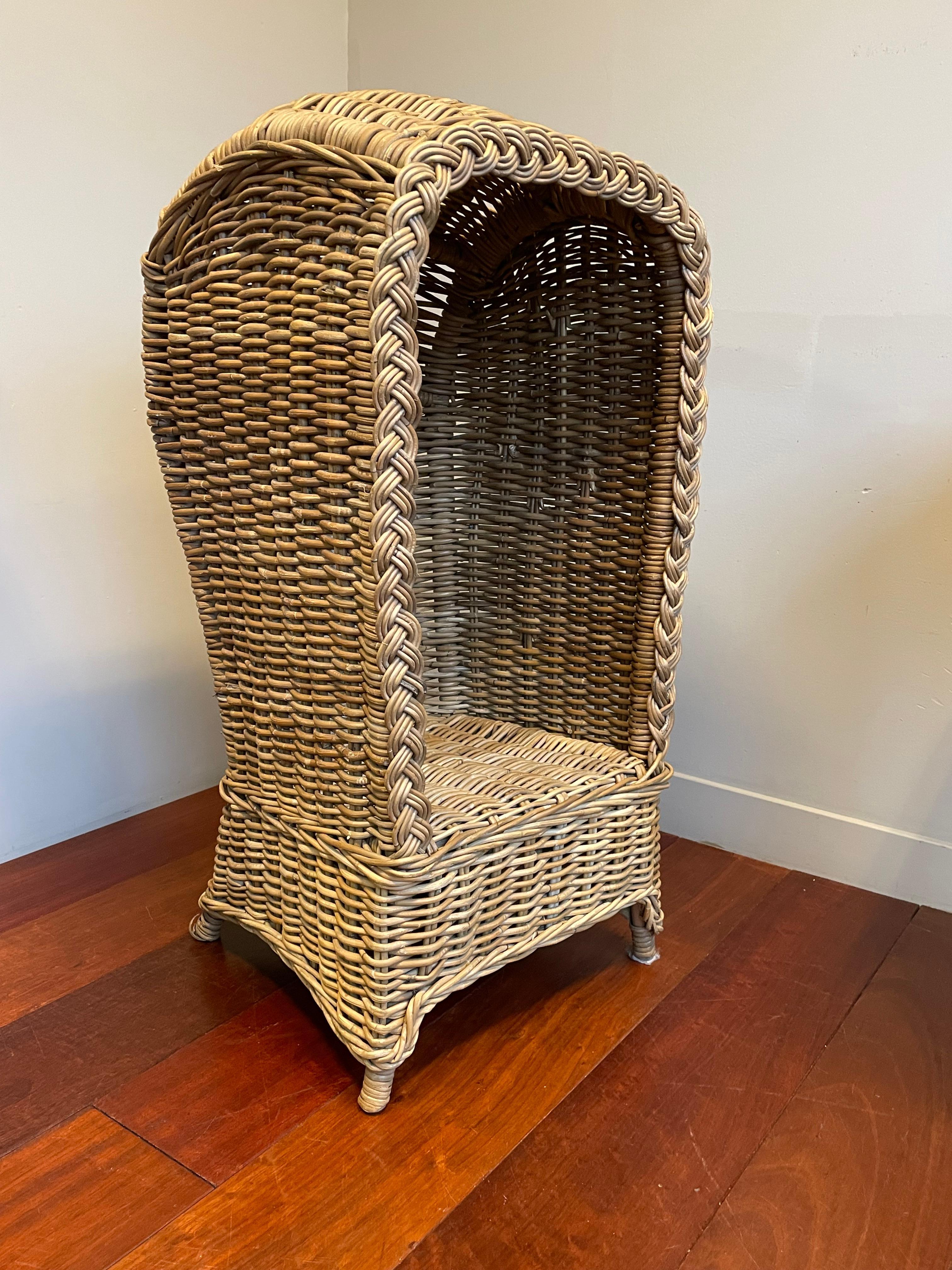 Very Rare & Super Decorative Antique-Like Hand Woven Rattan Beach Chair for Kids For Sale 8