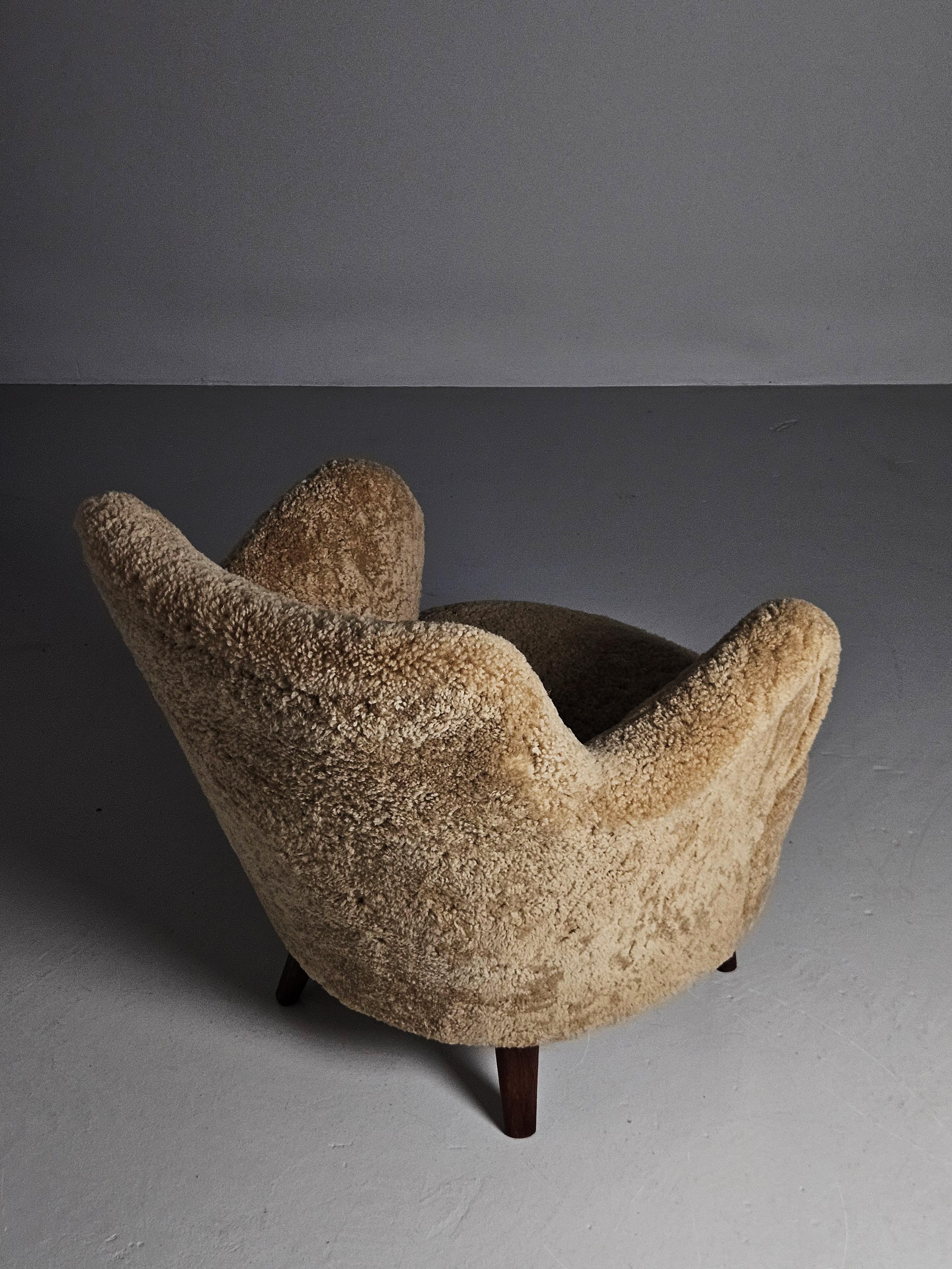 Scandinavian Modern Very rare Swedish Modern lounge chair by Gustav Axel Berg, Sweden, 1940s