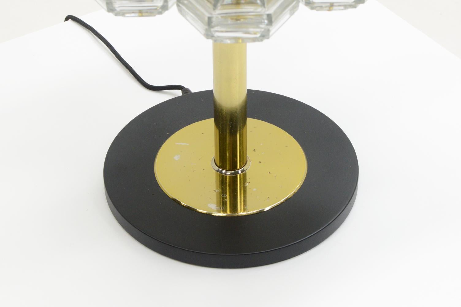 Milieu du XXe siècle Très rare lampe de table de VEB leuchtenbau Leipzig, Allemagne, années 1960 en vente