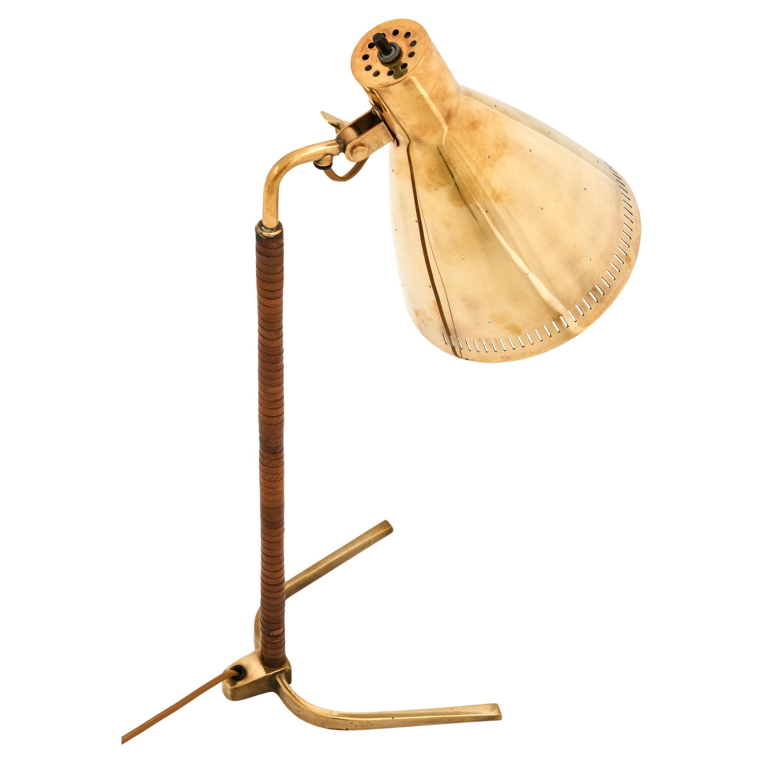 Very Rare Table Lamp, Model 9224 by Paavo Tynell, 1950s For Sale