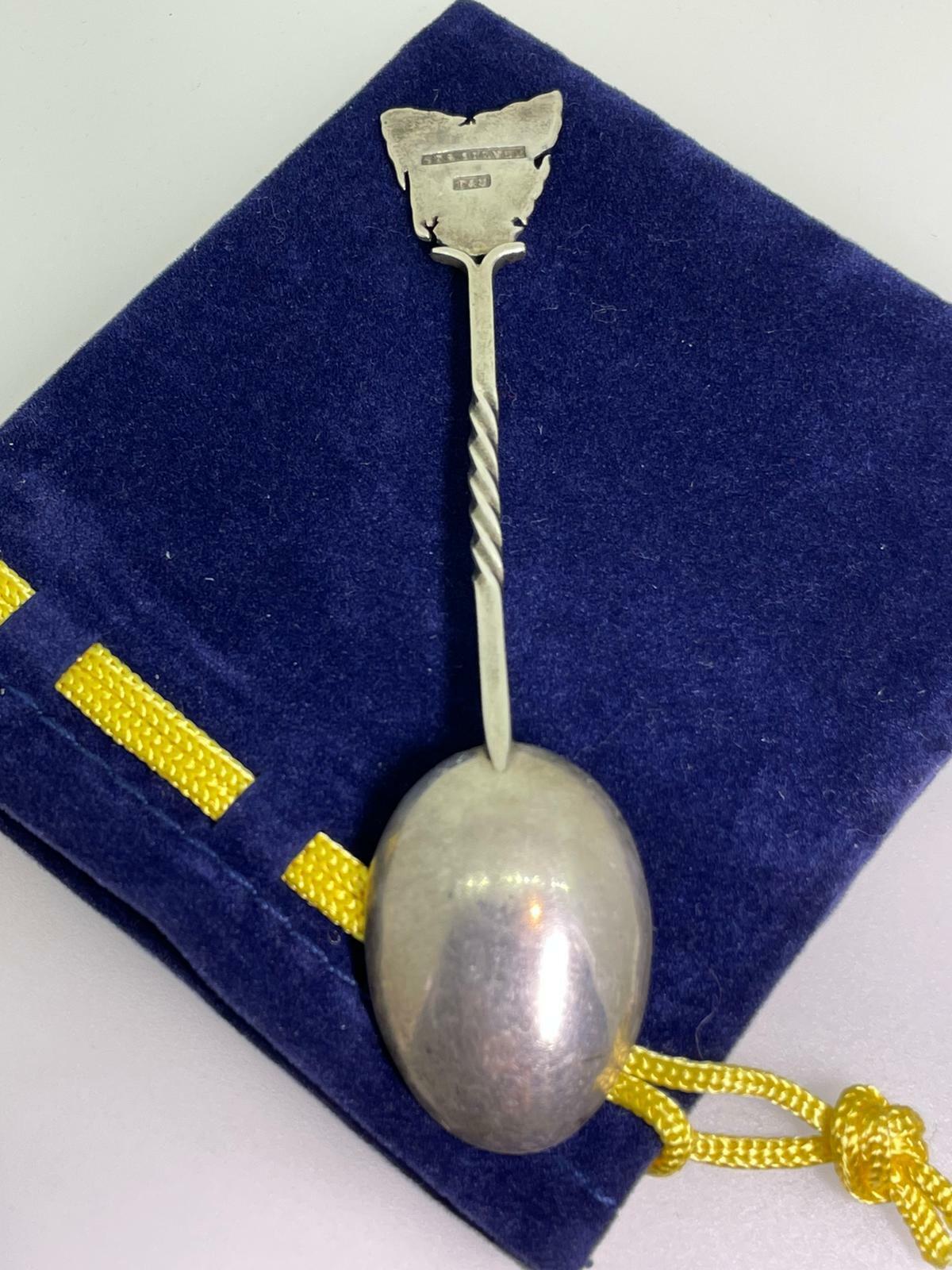 Women's or Men's Very Rare Tasmanian S/Silver Souvenir Spoon by Taylor & Sharp. Australia, c1910. For Sale