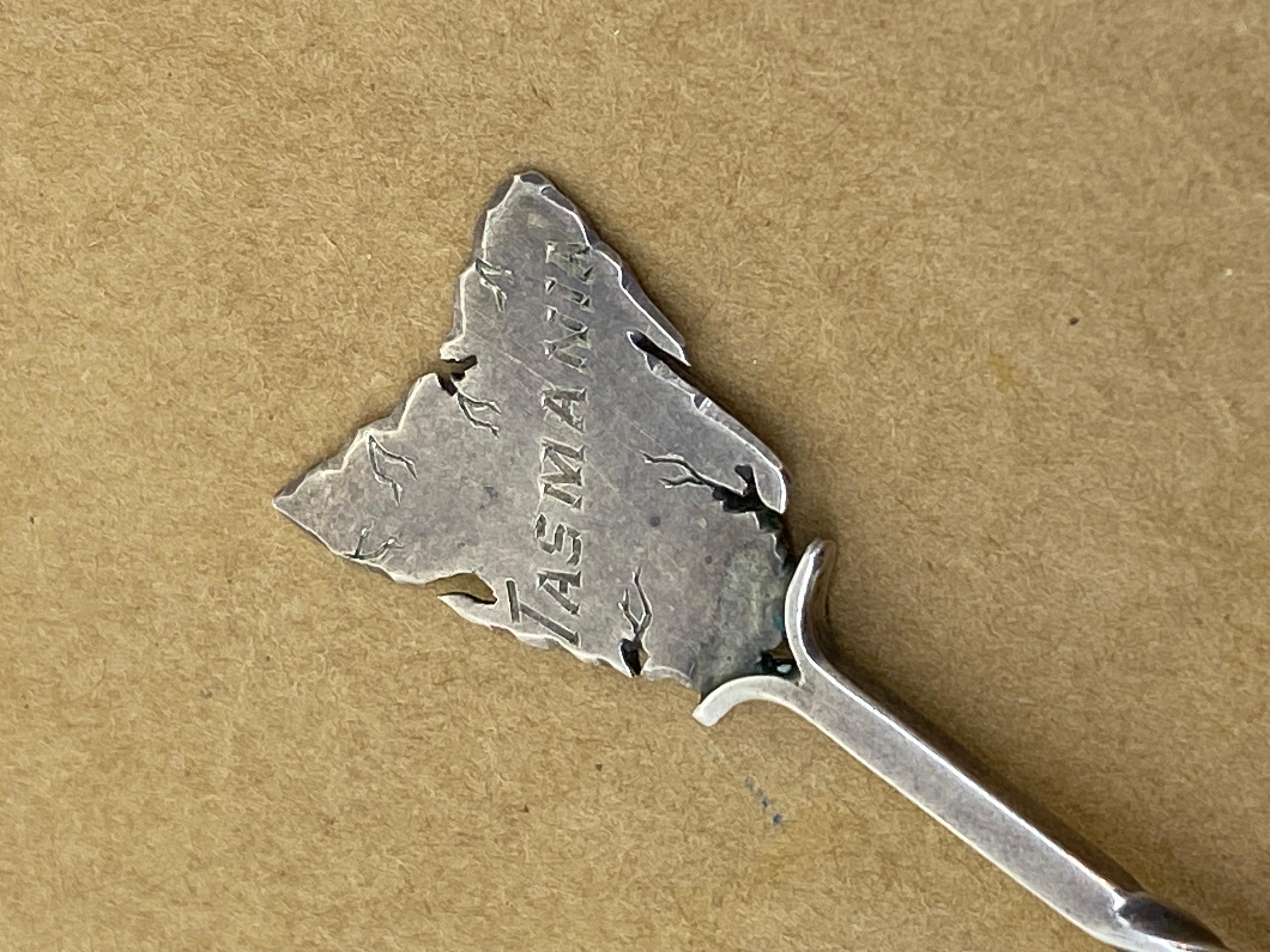 Rarissimo cucchiaio da souvenir in argento e argento della Tasmania di Taylor & Sharp. Australia, c1910. In condizioni ottime in vendita a MELBOURNE, AU