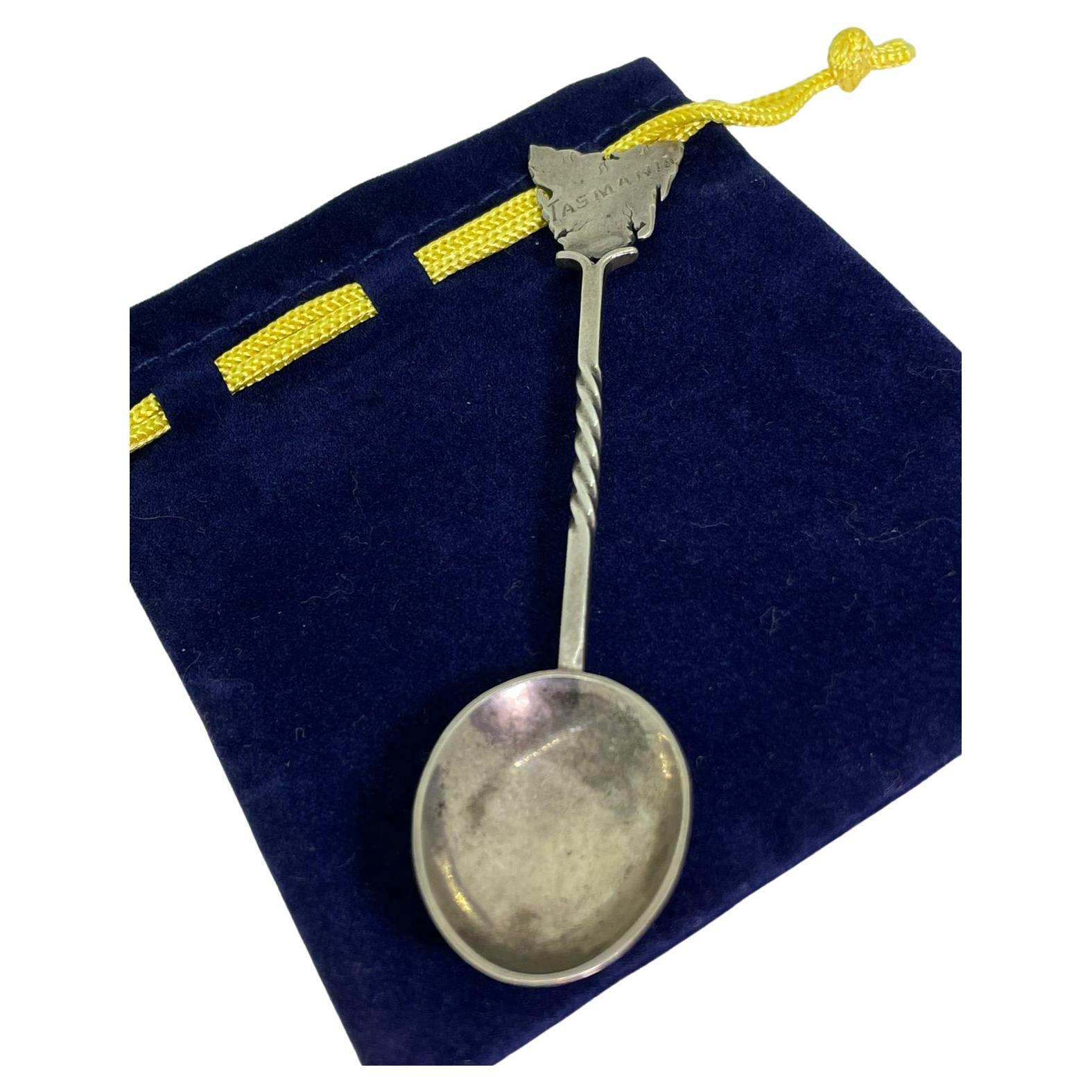 Very Rare Tasmanian S/Silver Souvenir Spoon by Taylor & Sharp. Australia, c1910. For Sale