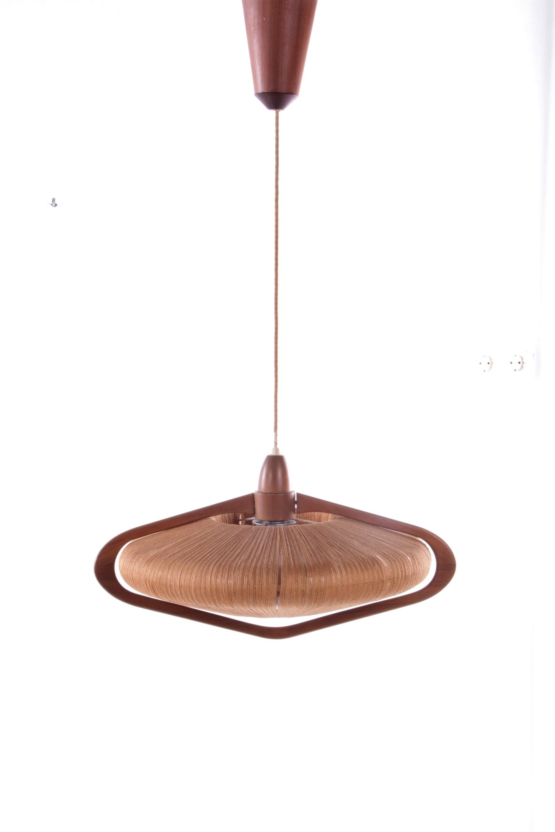 Very Rare Temde Leuchten Model UFO 1960, Switzerland.


Ceiling lamp and hanging lamp by Temde, rare UFO model and a cord screen.

The lamp emits a pleasant and glare-free light through the beautiful sissal.

It has an E27 fitting and the