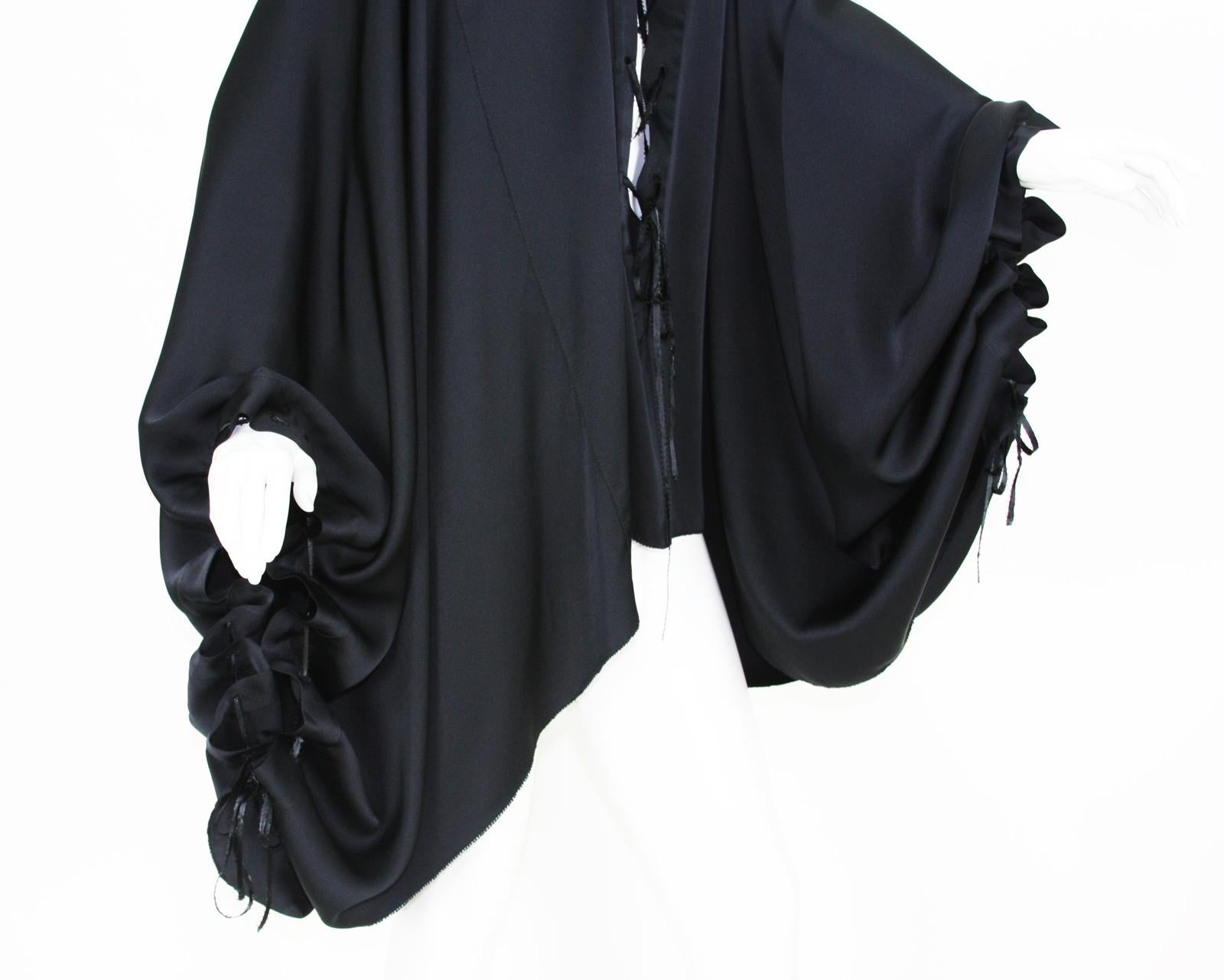 Very Rare Tom Ford for Gucci F/W 2002 Silk Black Lace-Up Kimono Top  6