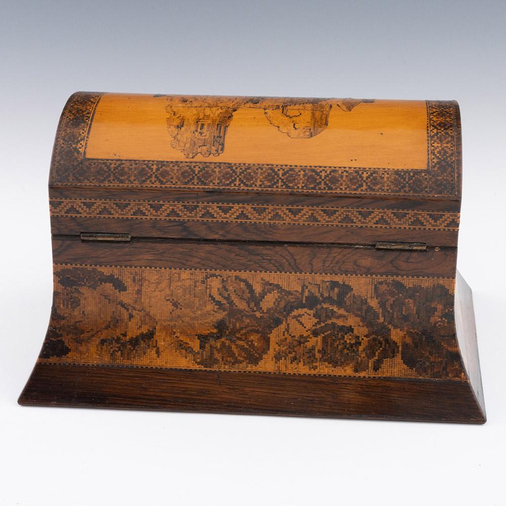 Rarísima caja de Tunbridge Ware con iglesia de Dover y faros Mediados del siglo XIX en venta