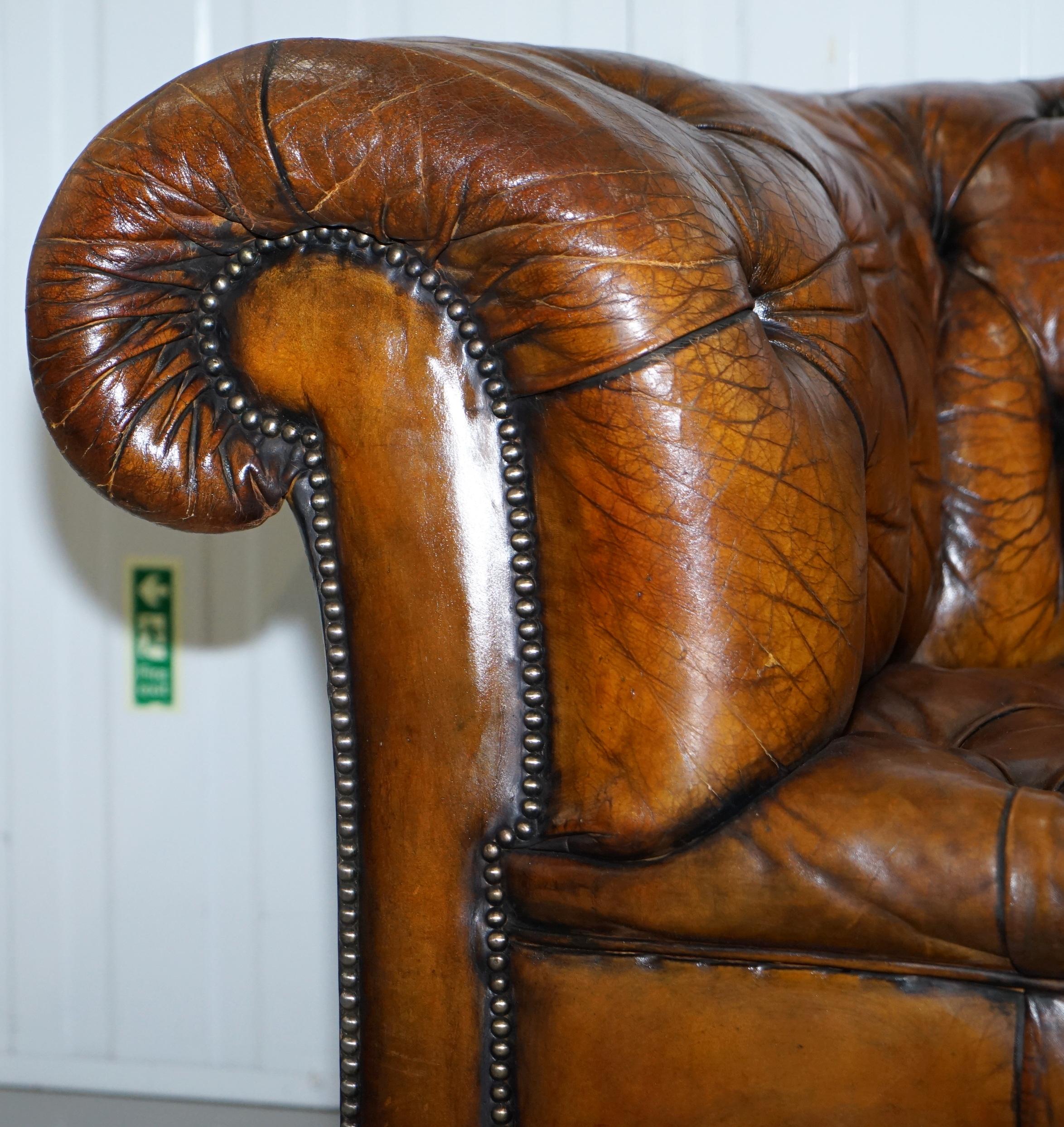 Very Rare Victorian Horse Hair Fully Restored Brown Leather Chesterfield Sofa 6