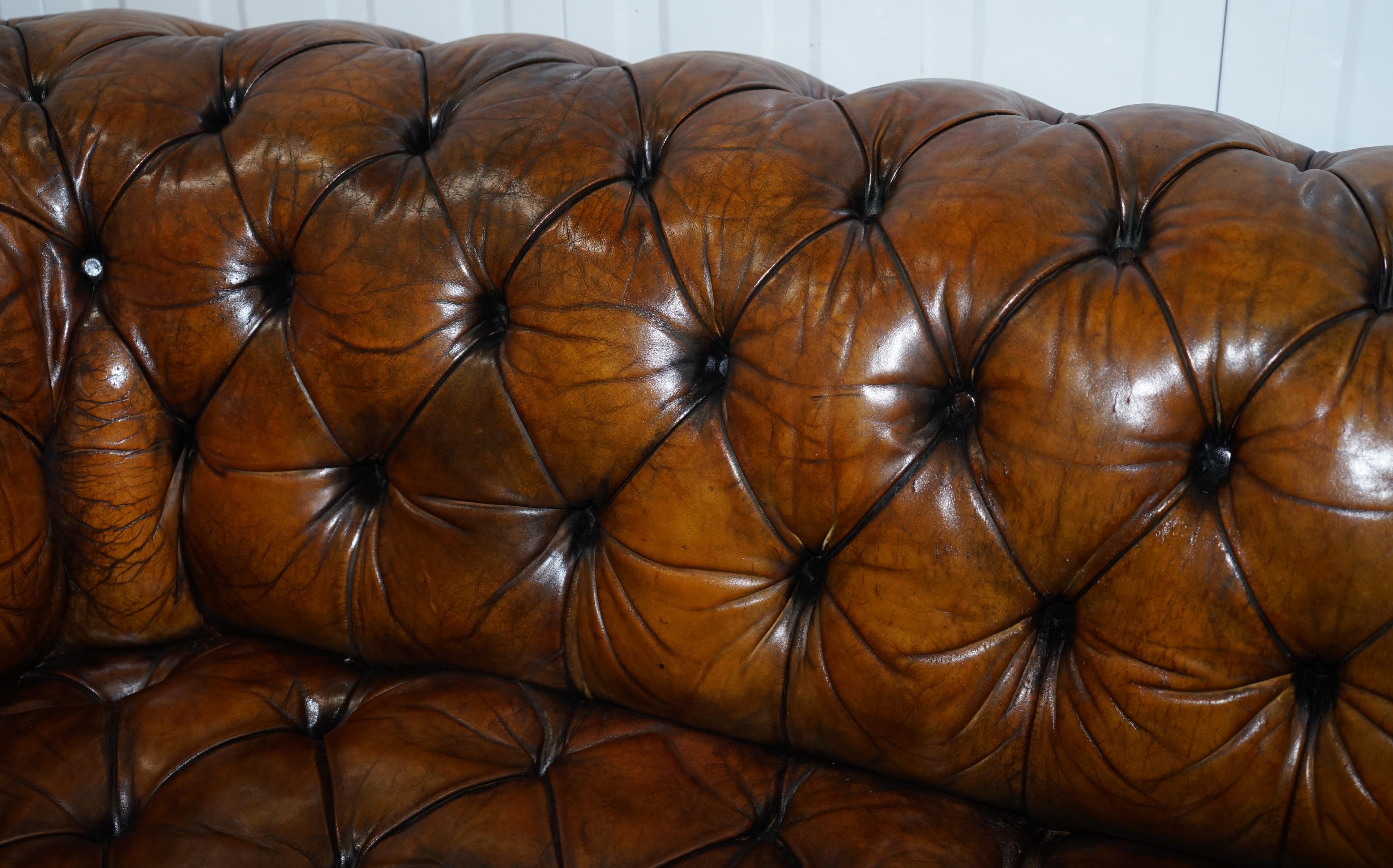 Very Rare Victorian Horse Hair Fully Restored Brown Leather Chesterfield Sofa 8