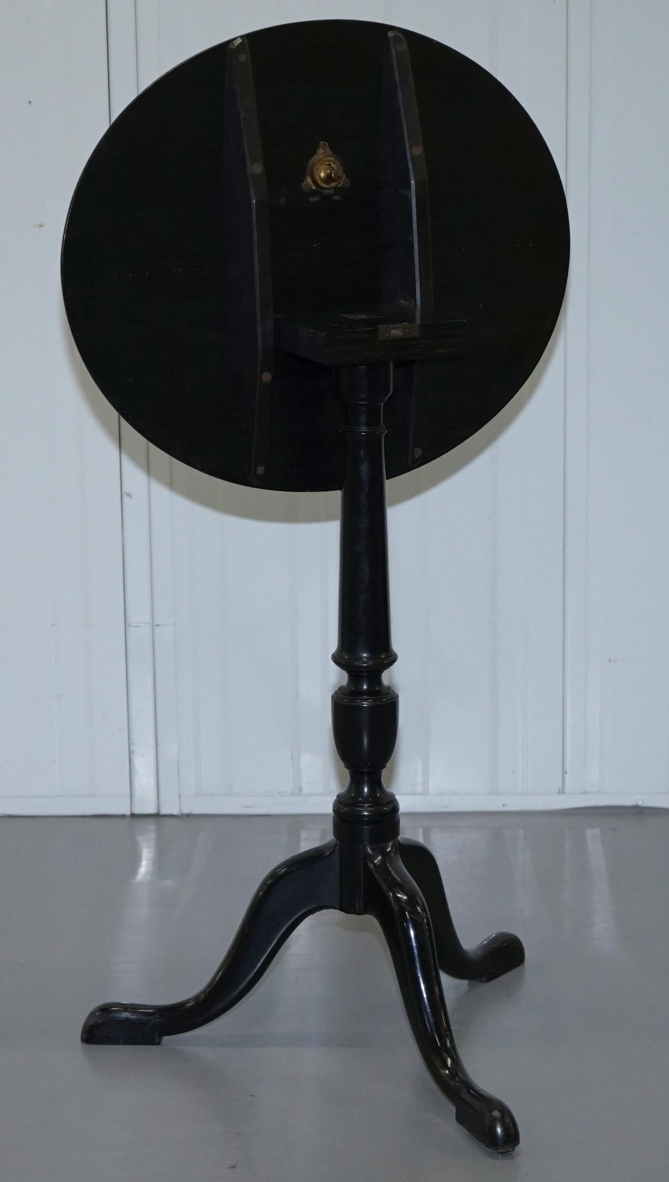 Very Rare Victorian Tilt Top Ebonised Table with Pen Work Drawings of Fox Cubs For Sale 2
