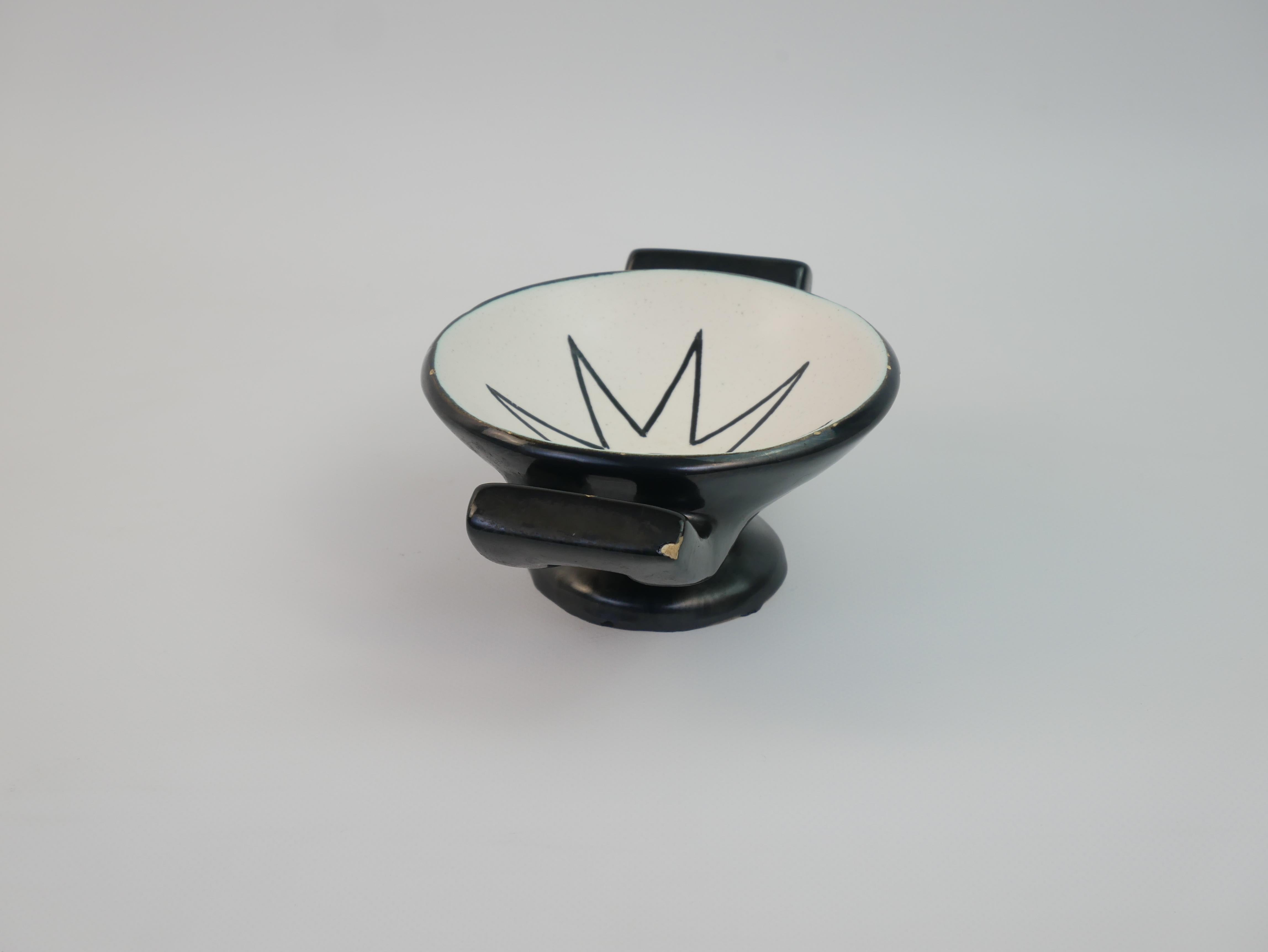 Mid-20th Century Very rare vide-poche attributed to Robert Picault Vallauris circa 1950 For Sale