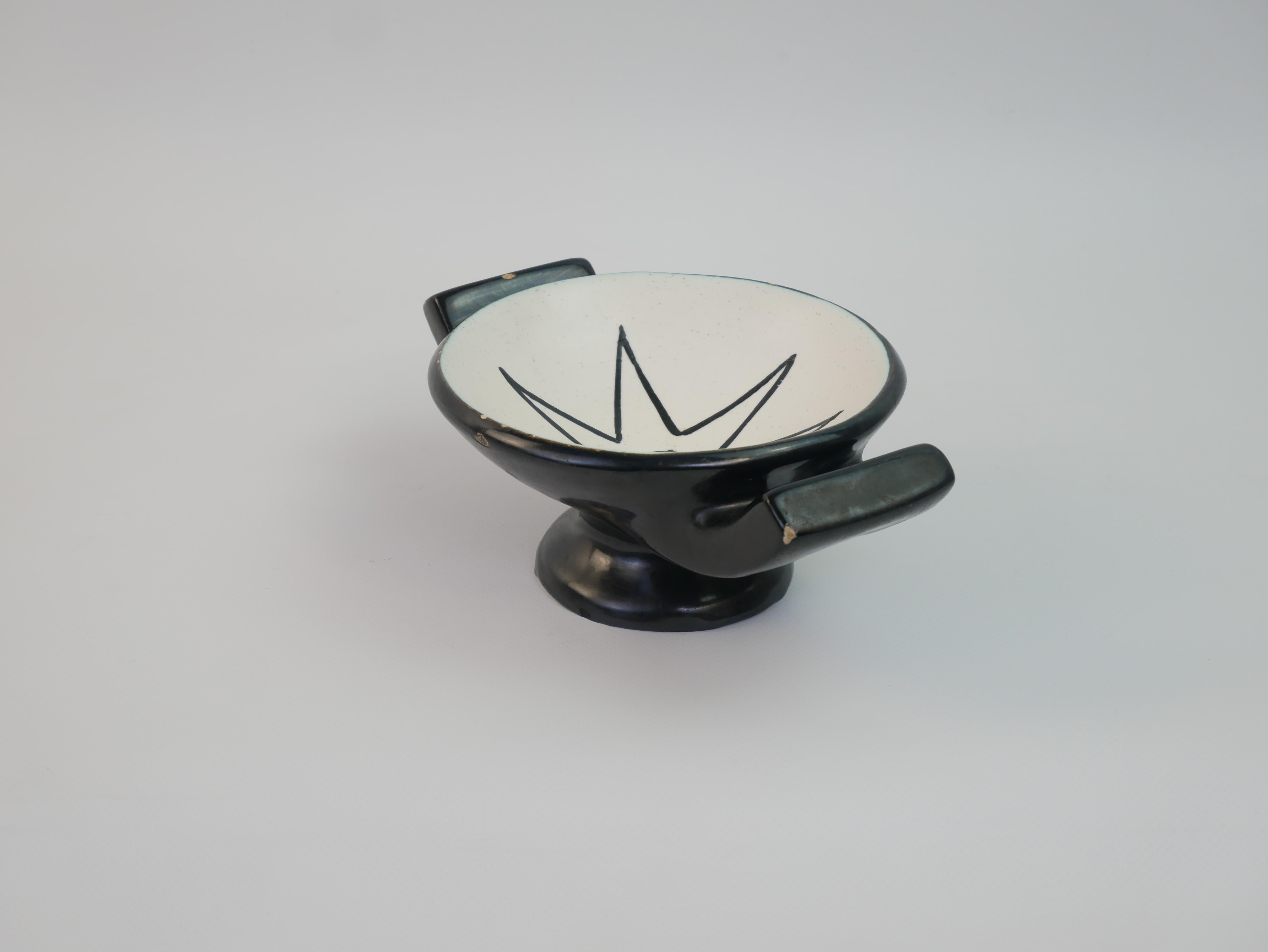 Very rare vide-poche attributed to Robert Picault Vallauris circa 1950 For Sale 1