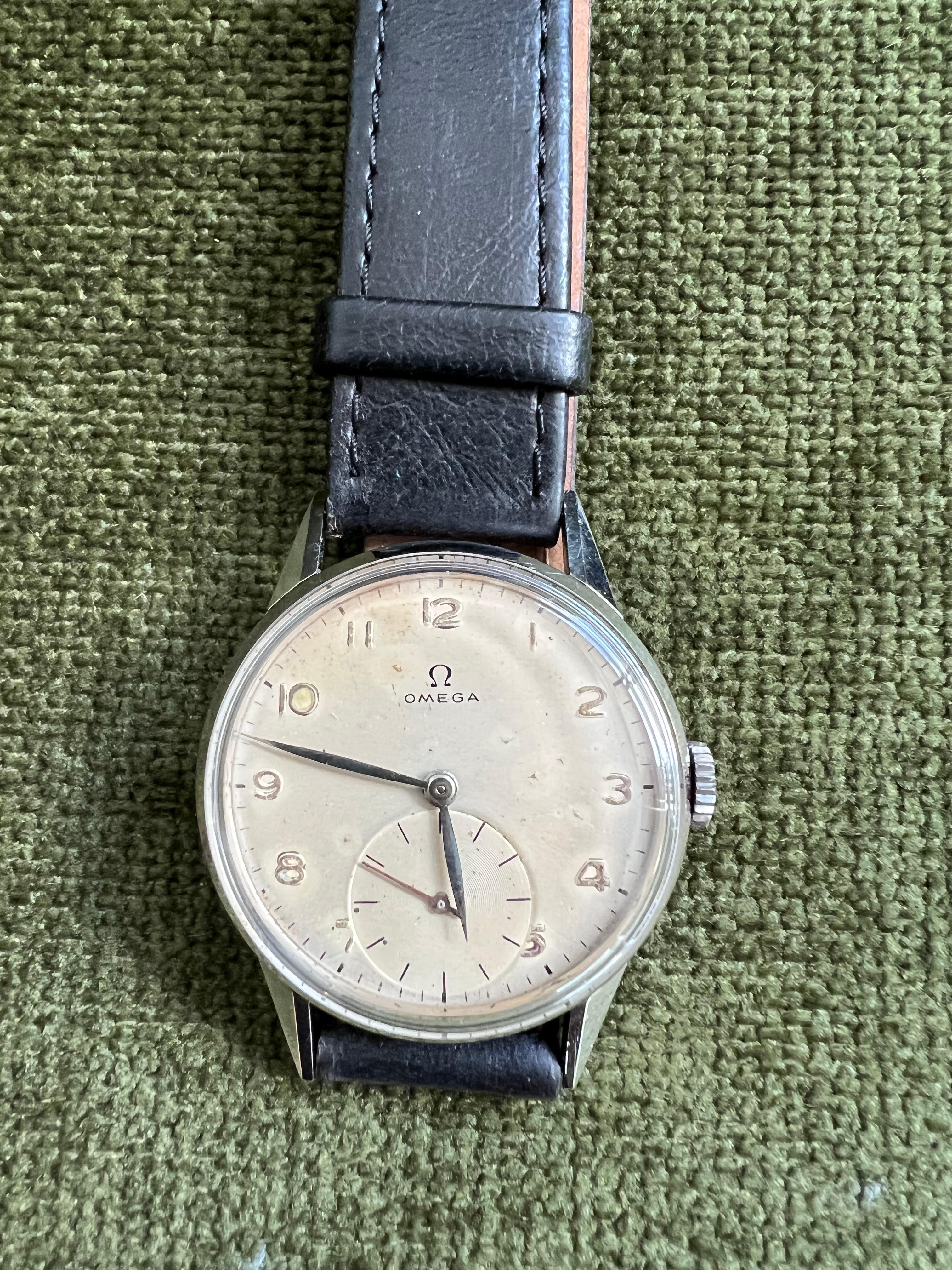 Seltene Vintage 1944 Omega Chronometer-Uhr, US Navy, ausgestellt im Angebot 3